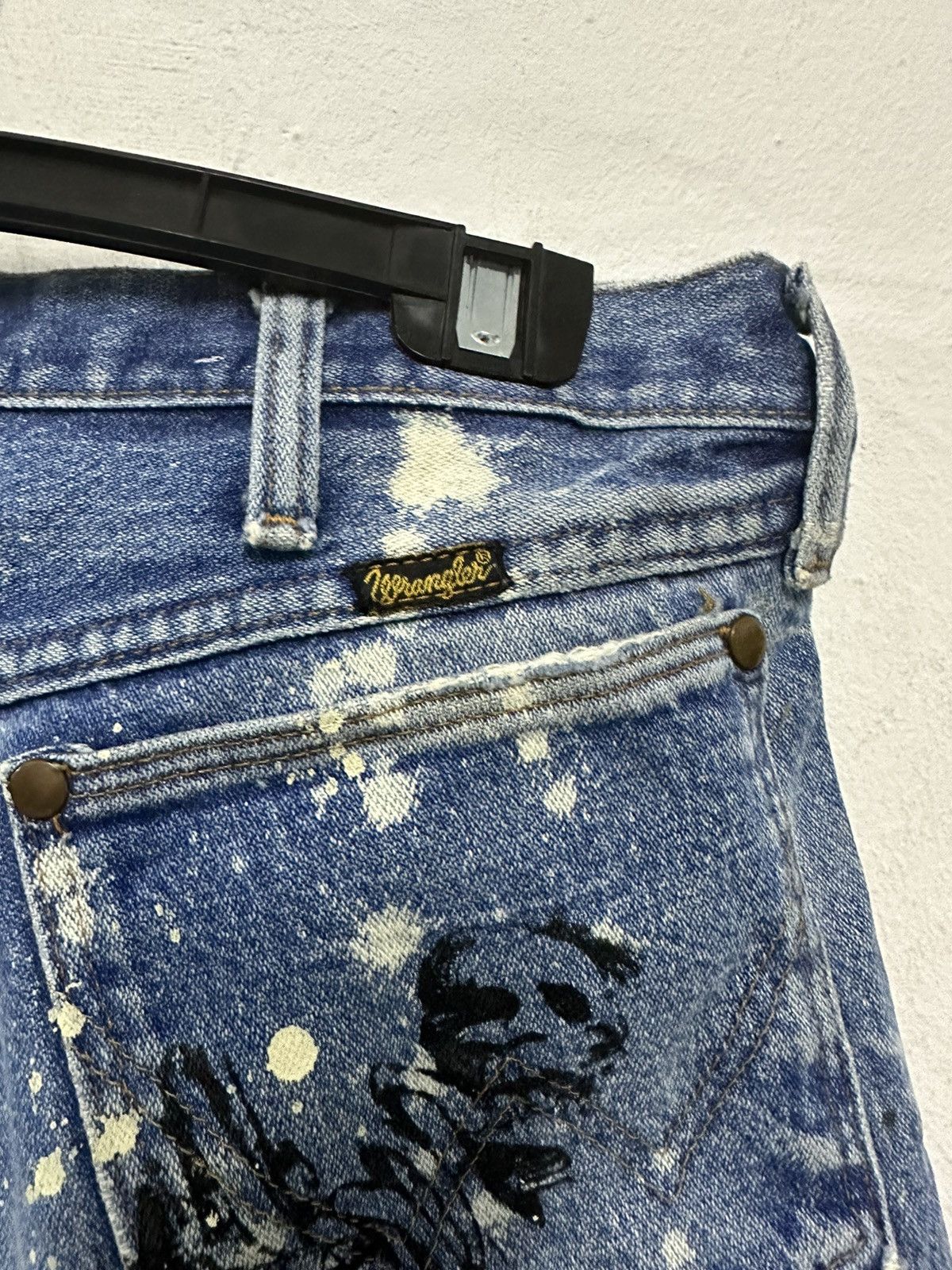 Wrangler 🔥VTG🔥 Distressed Wrangler Acid Washed Denim Shorts Size US 31 - 9 Thumbnail