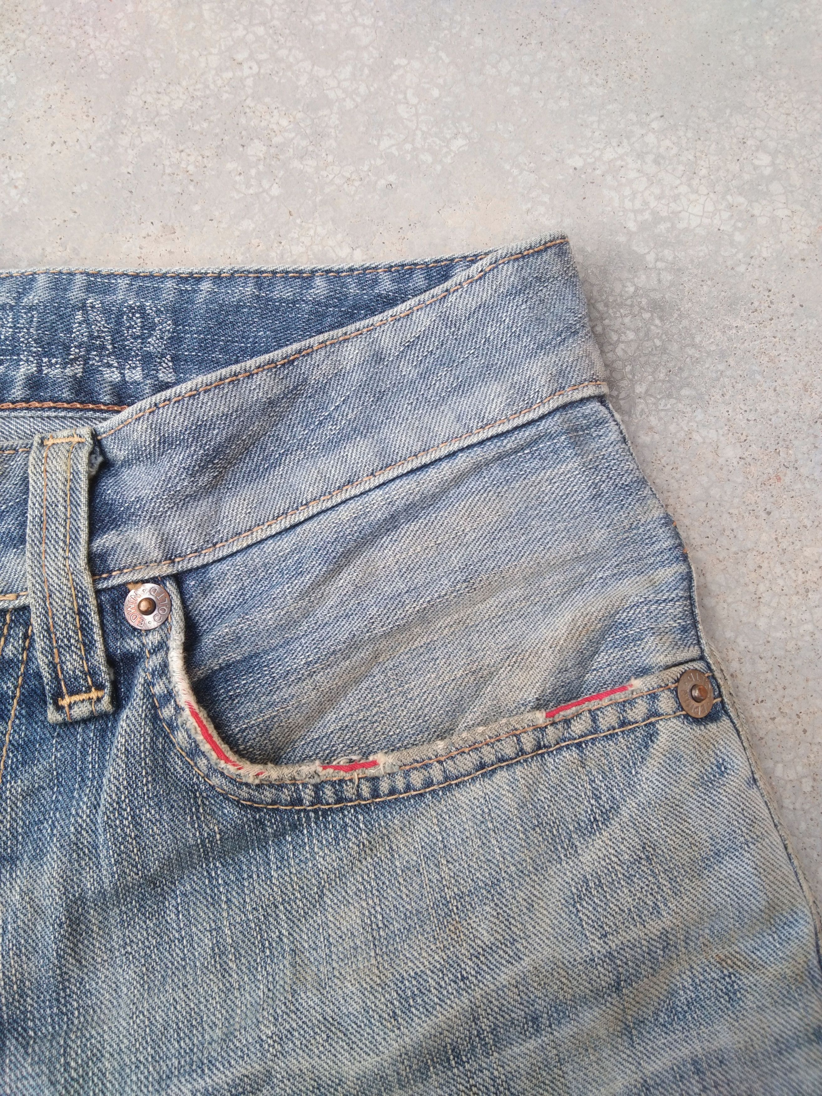 Japanese Brand Vintage Edwin 503 Faded Blue Straight Leg Distressed Jeans Size US 28 / EU 44 - 7 Thumbnail
