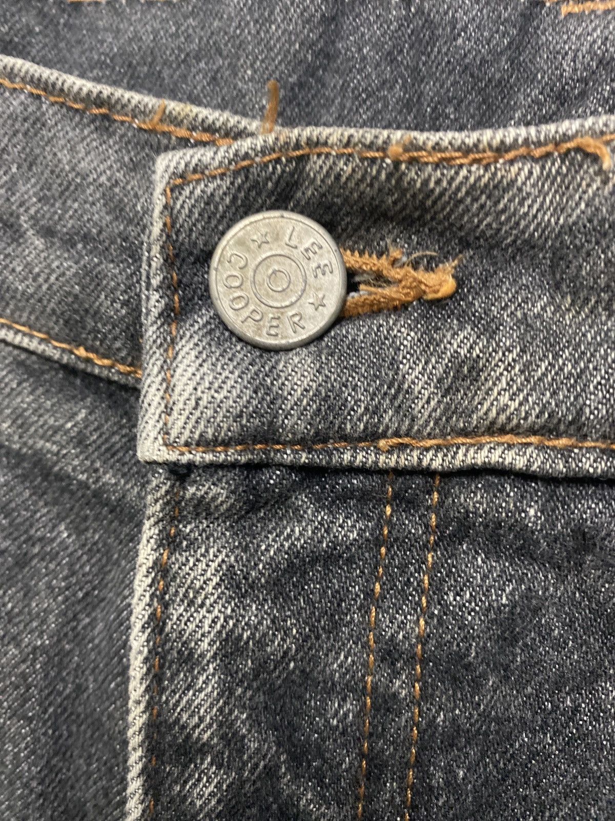 If Six Was Nine × Lee × Tornado Mart Vintage Lee Cooper Distressed Denim Size US 36 / EU 52 - 3 Thumbnail