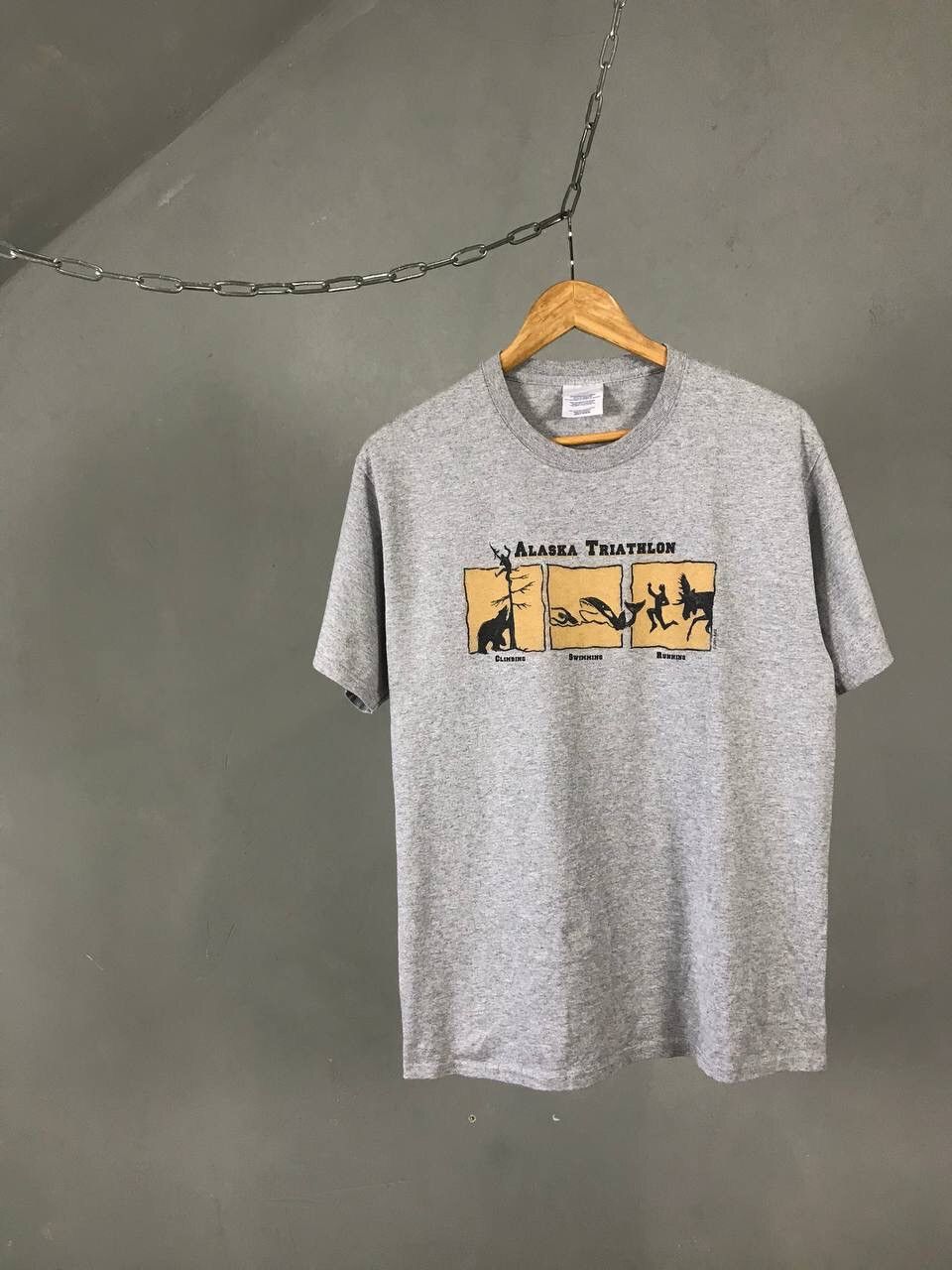 Vintage Alaska Triatlon vintage humor streetwear tee Size US M / EU 48-50 / 2 - 1 Thumbnail