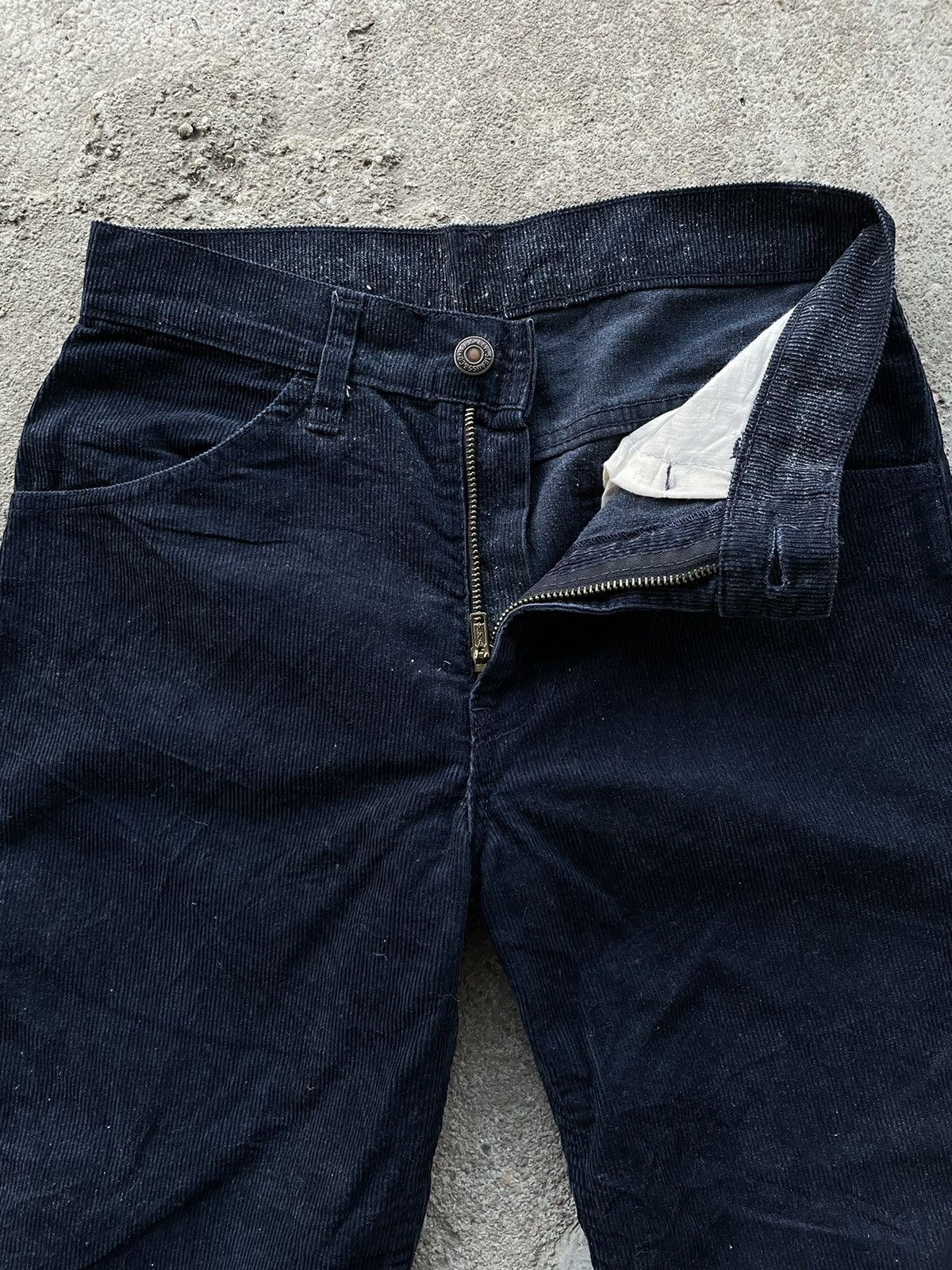 Levi's Vintage Levi’s Big E corduroy pant Size US 26 / EU 42 - 4 Thumbnail