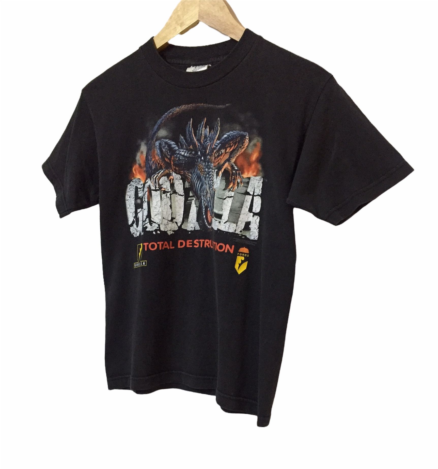 Vintage VINTAGE 90s GODZILLA AMERICAN MONSTER ACTION MOVIE TSHIRT Size US S / EU 44-46 / 1 - 2 Thumbnail