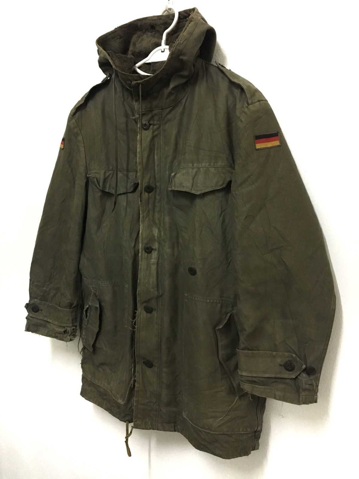 Vintage Vintage German Heavy Jacket Parka Hoodie Military Feuchter Size US L / EU 52-54 / 3 - 3 Thumbnail