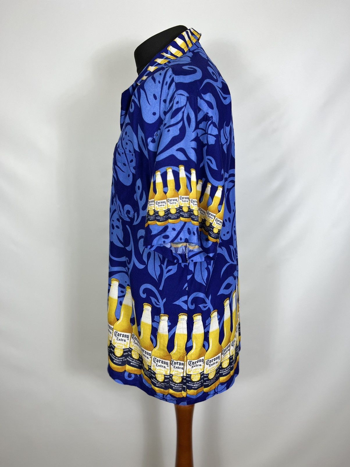 Other Corona Extra crazy shirt Size US XL / EU 56 / 4 - 2 Thumbnail