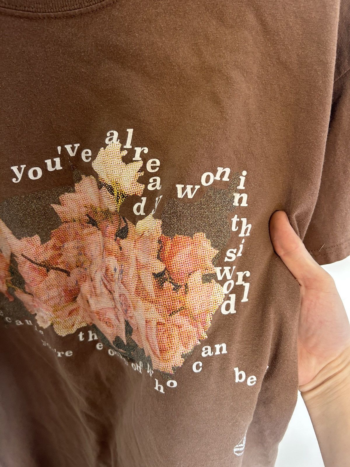 Advisory Board Crystals Mother’s Day tee Size US M / EU 48-50 / 2 - 4 Thumbnail