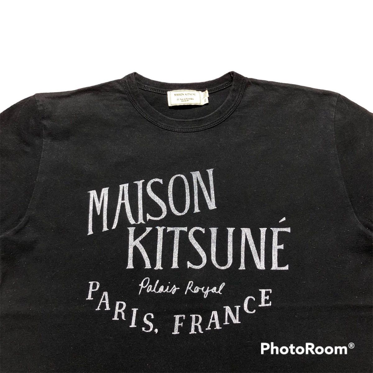 Maison Kitsune Rare‼️🔥Maison Kitsune Paris Spellout T-Shirt Size S / US 4 / IT 40 - 4 Thumbnail