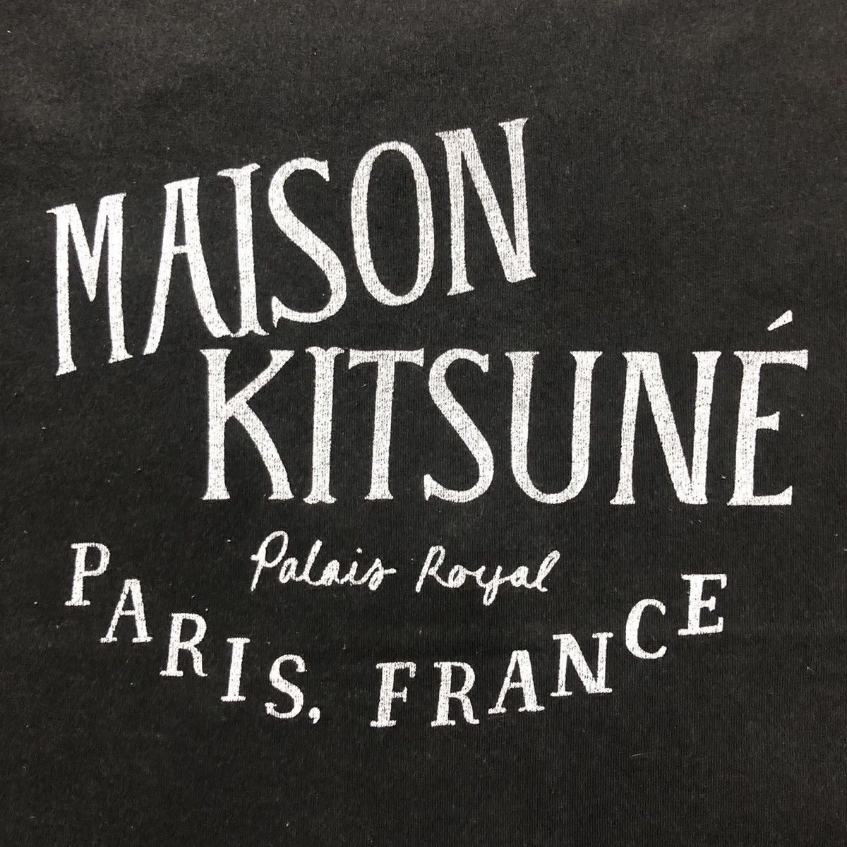 Maison Kitsune Rare‼️🔥Maison Kitsune Paris Spellout T-Shirt Size S / US 4 / IT 40 - 5 Thumbnail