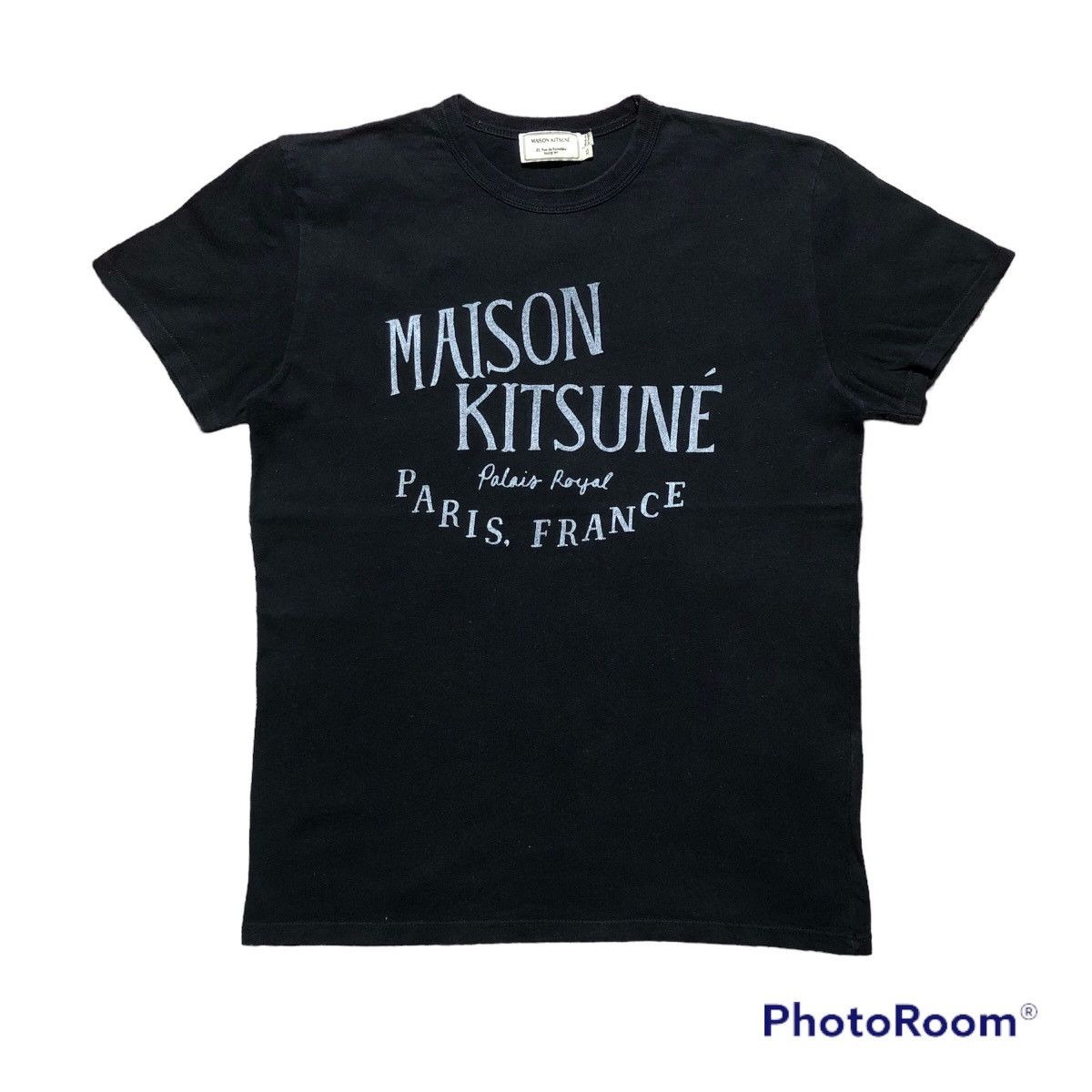 Maison Kitsune Rare‼️🔥Maison Kitsune Paris Spellout T-Shirt Size S / US 4 / IT 40 - 1 Thumbnail