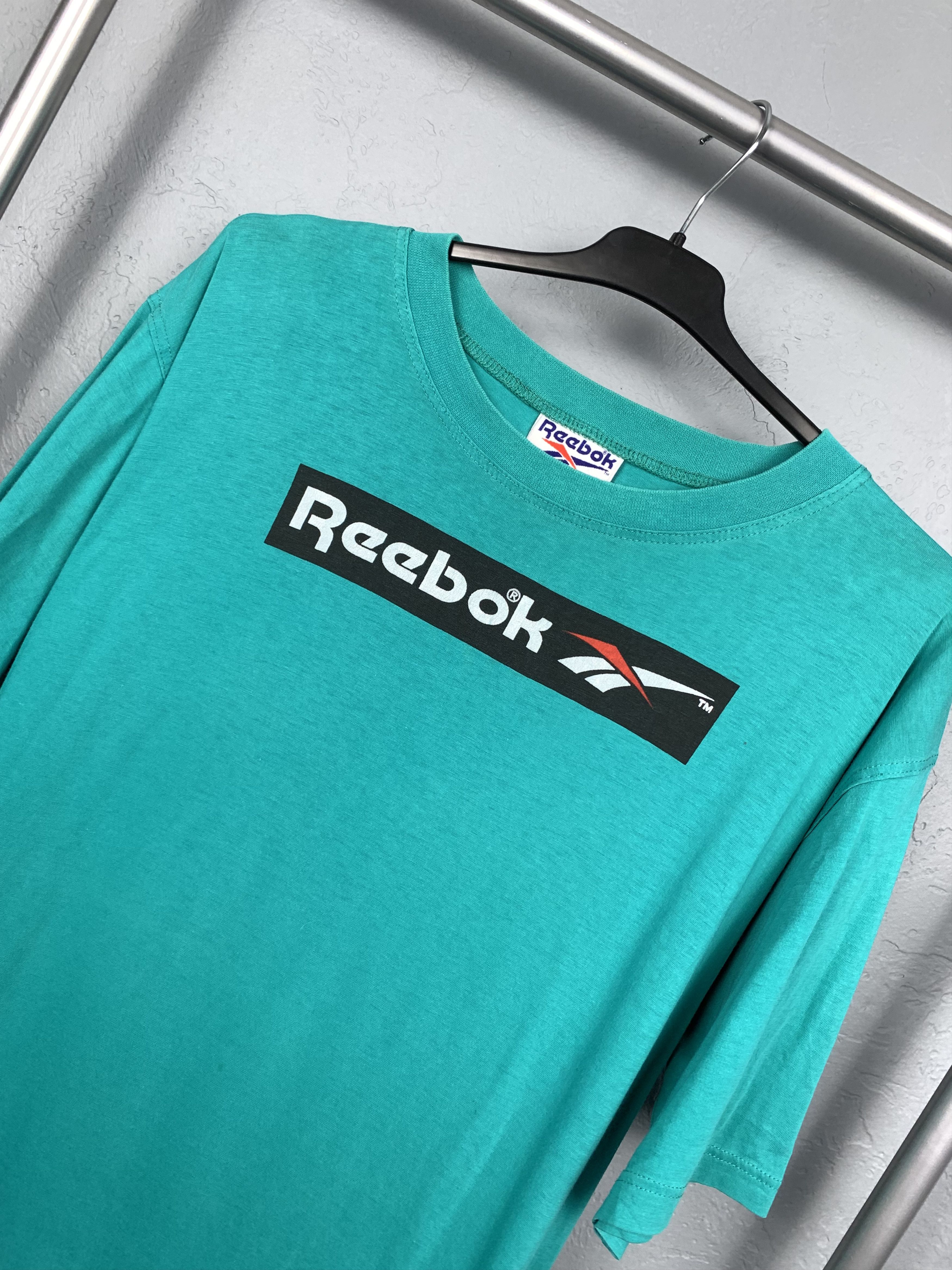 Reebok × Vintage Reebok Vintage Mens T-Shirt Size US L / EU 52-54 / 3 - 2 Thumbnail