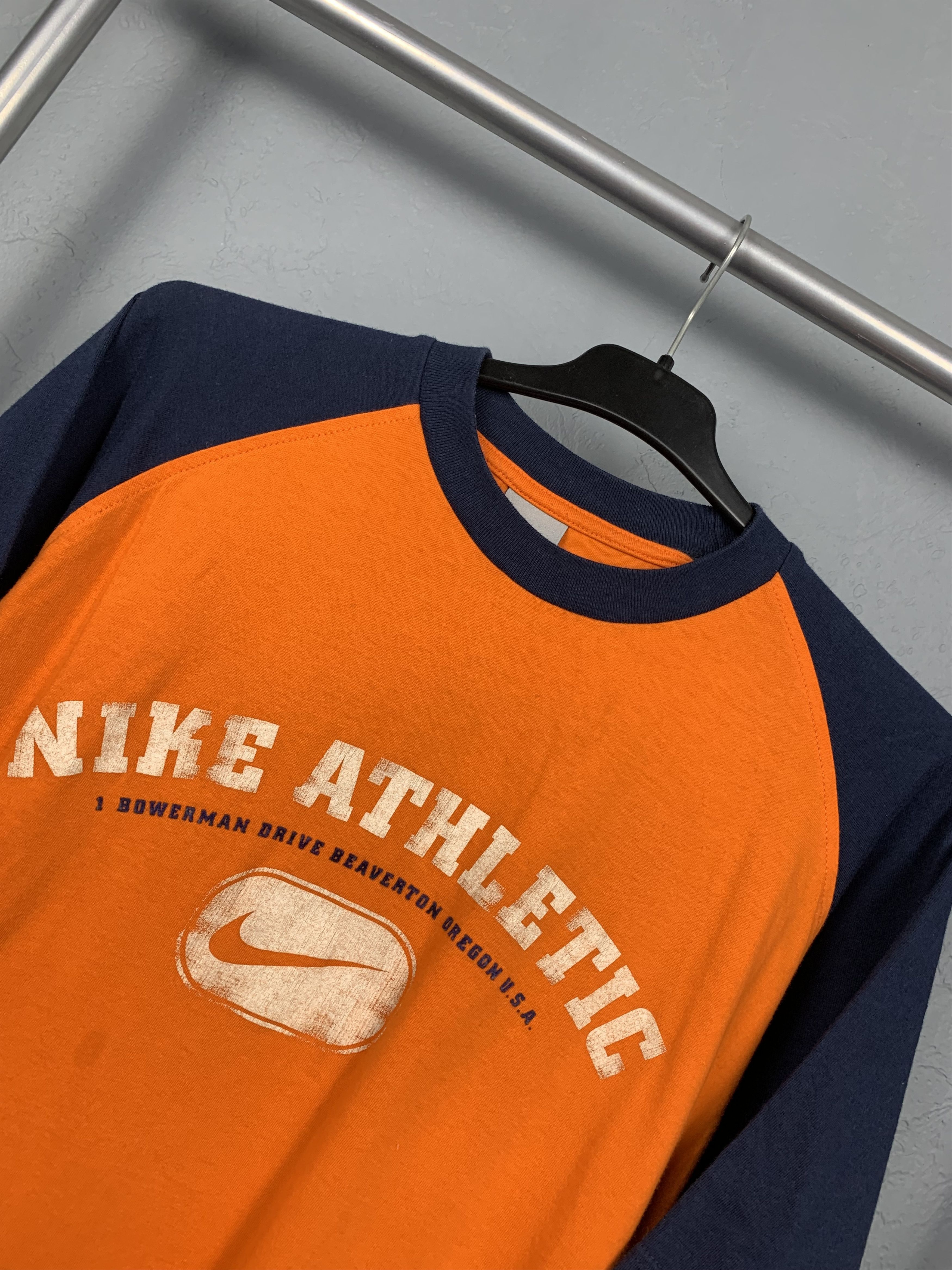 Nike × Vintage Vintage Nike Mens T-Shirt Tee Thrashed Size US L / EU 52-54 / 3 - 2 Thumbnail
