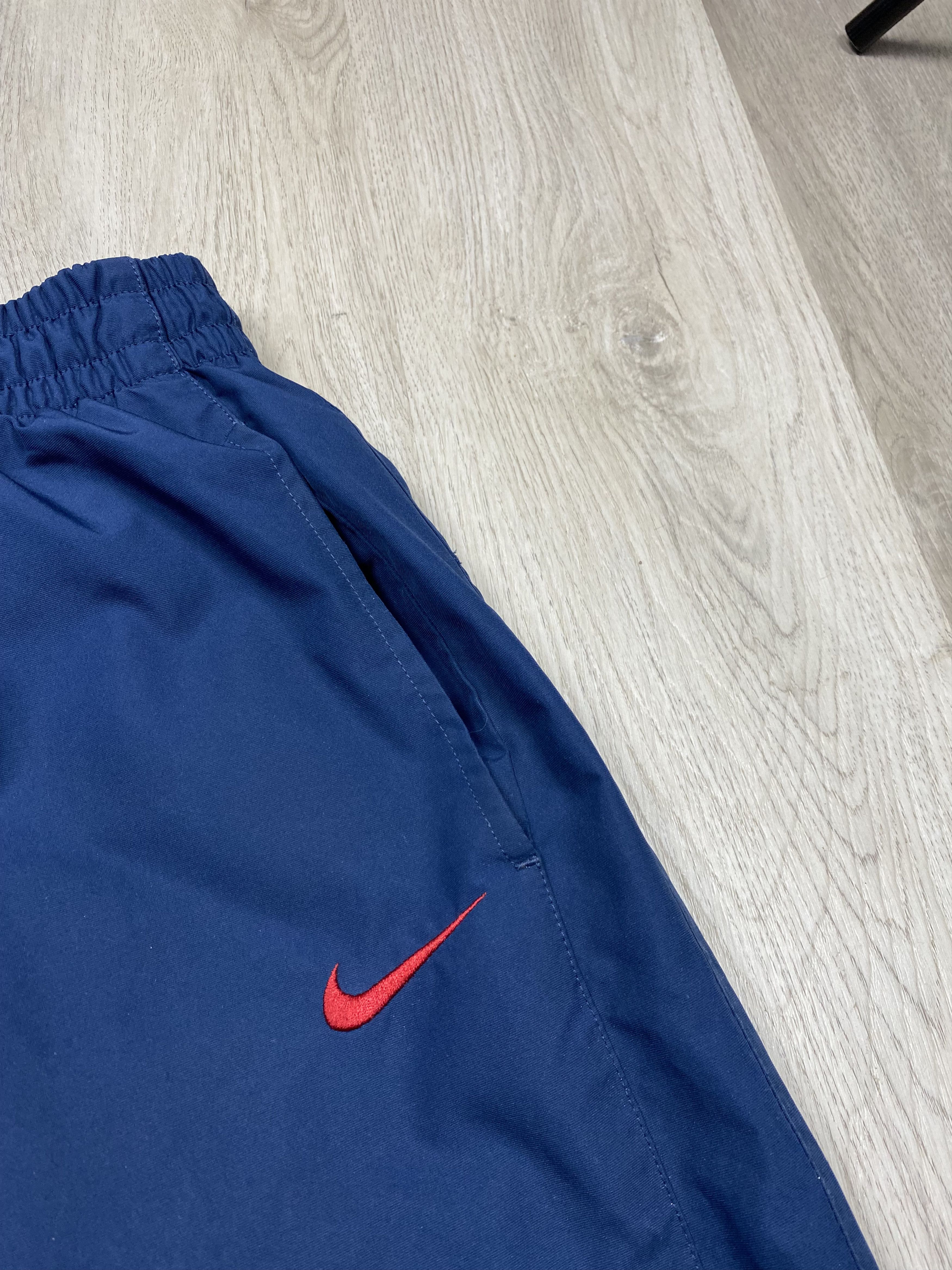 Nike Nike Vintage Nylon Pants Y2K Drill Gorpcore Size US 36 / EU 52 - 2 Thumbnail