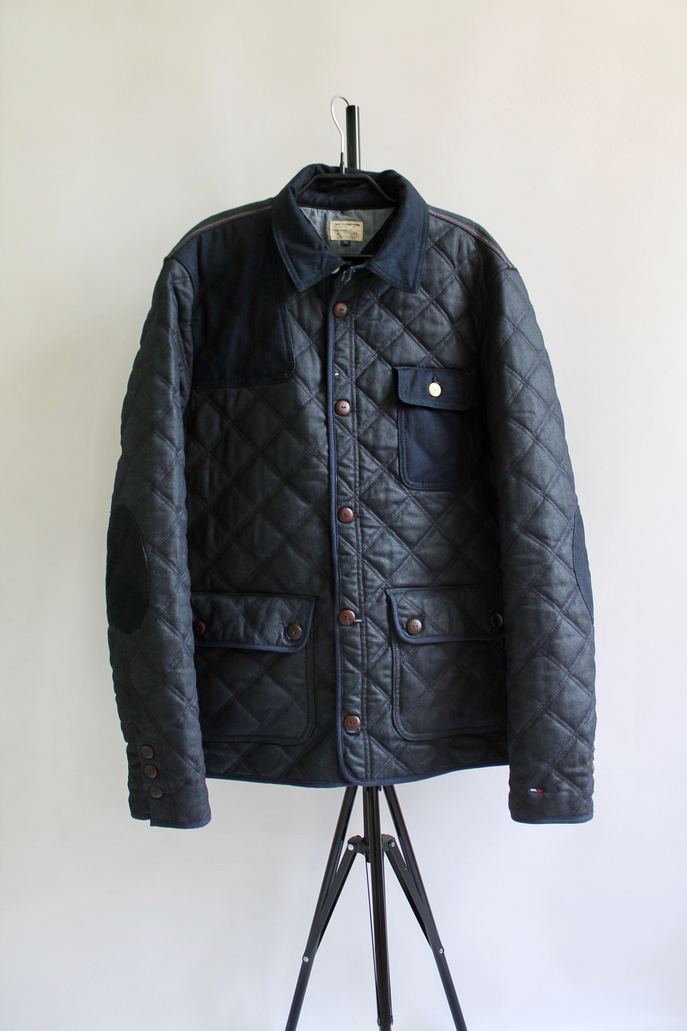 Tommy Hilfiger Tommy Hilfiger Quilted Navy Blue Coated Denim Jacket Size US XL / EU 56 / 4 - 1 Thumbnail