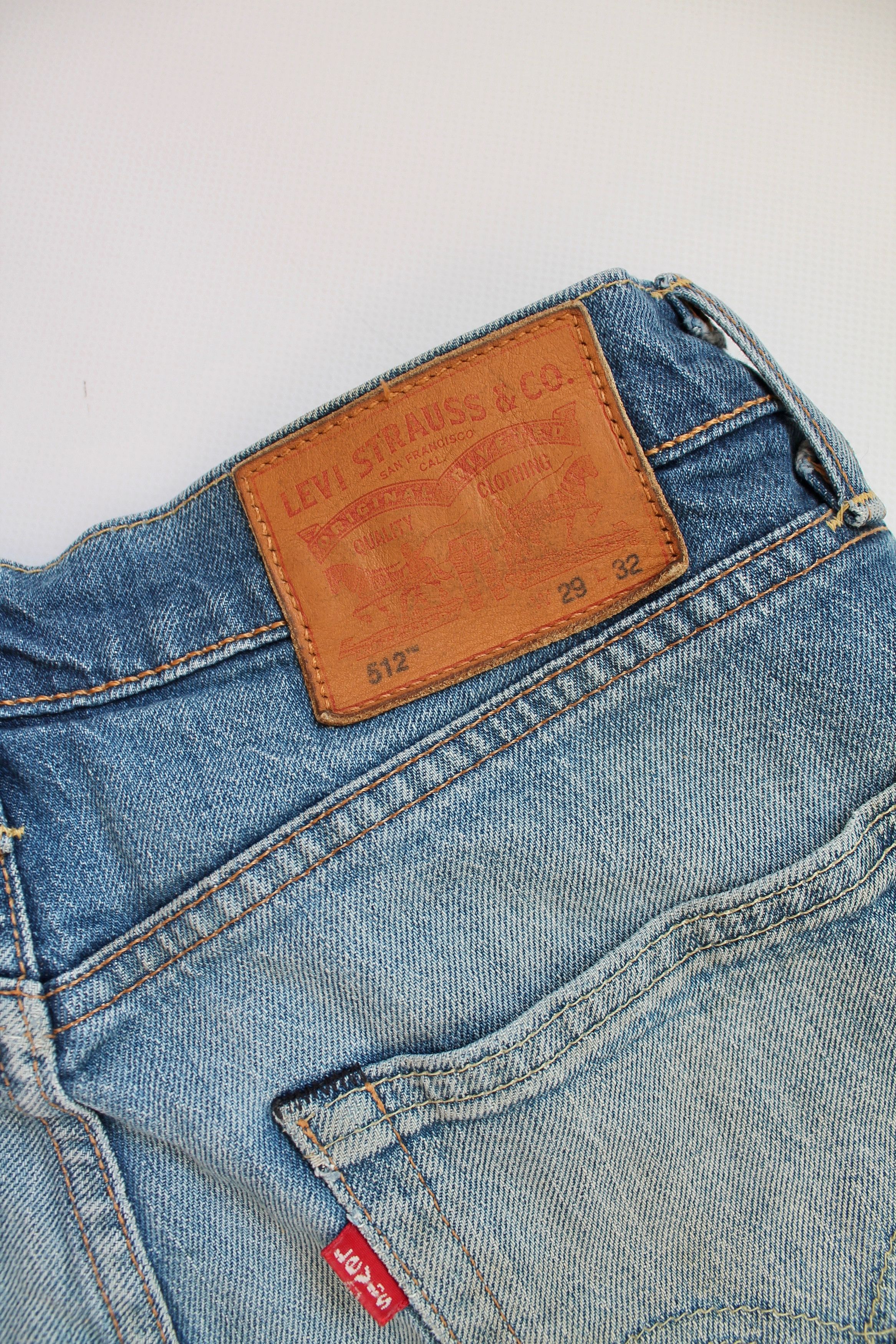 Levi's Levi's 512 red tab slim fit denim pants Size US 29 - 11 Thumbnail