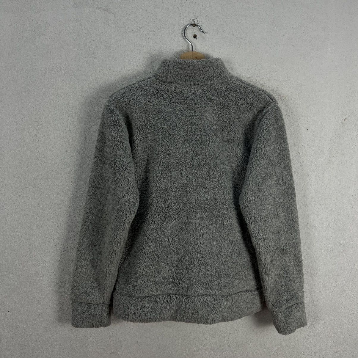 Japanese Brand VINTAGE CHAMPION FLEECE SWEATSHIRT Size US S / EU 44-46 / 1 - 6 Thumbnail