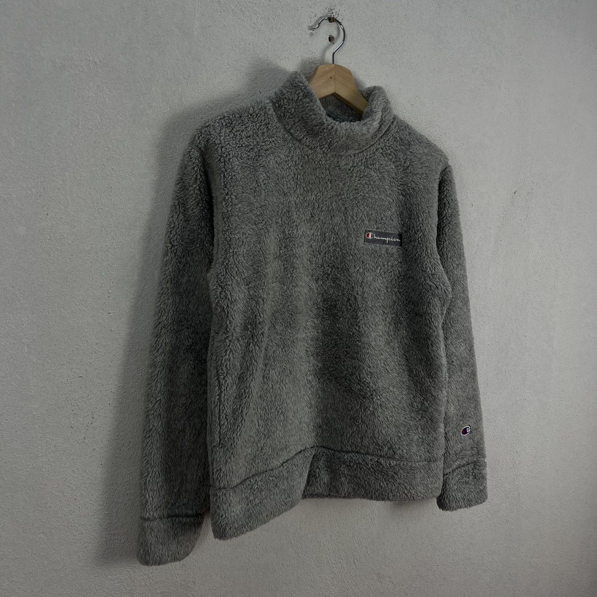 Japanese Brand VINTAGE CHAMPION FLEECE SWEATSHIRT Size US S / EU 44-46 / 1 - 2 Thumbnail