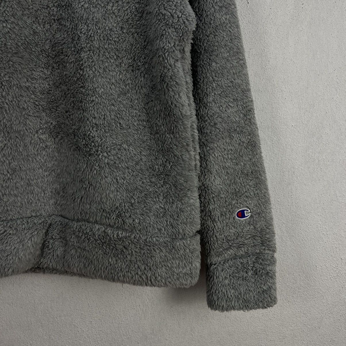 Japanese Brand VINTAGE CHAMPION FLEECE SWEATSHIRT Size US S / EU 44-46 / 1 - 4 Thumbnail