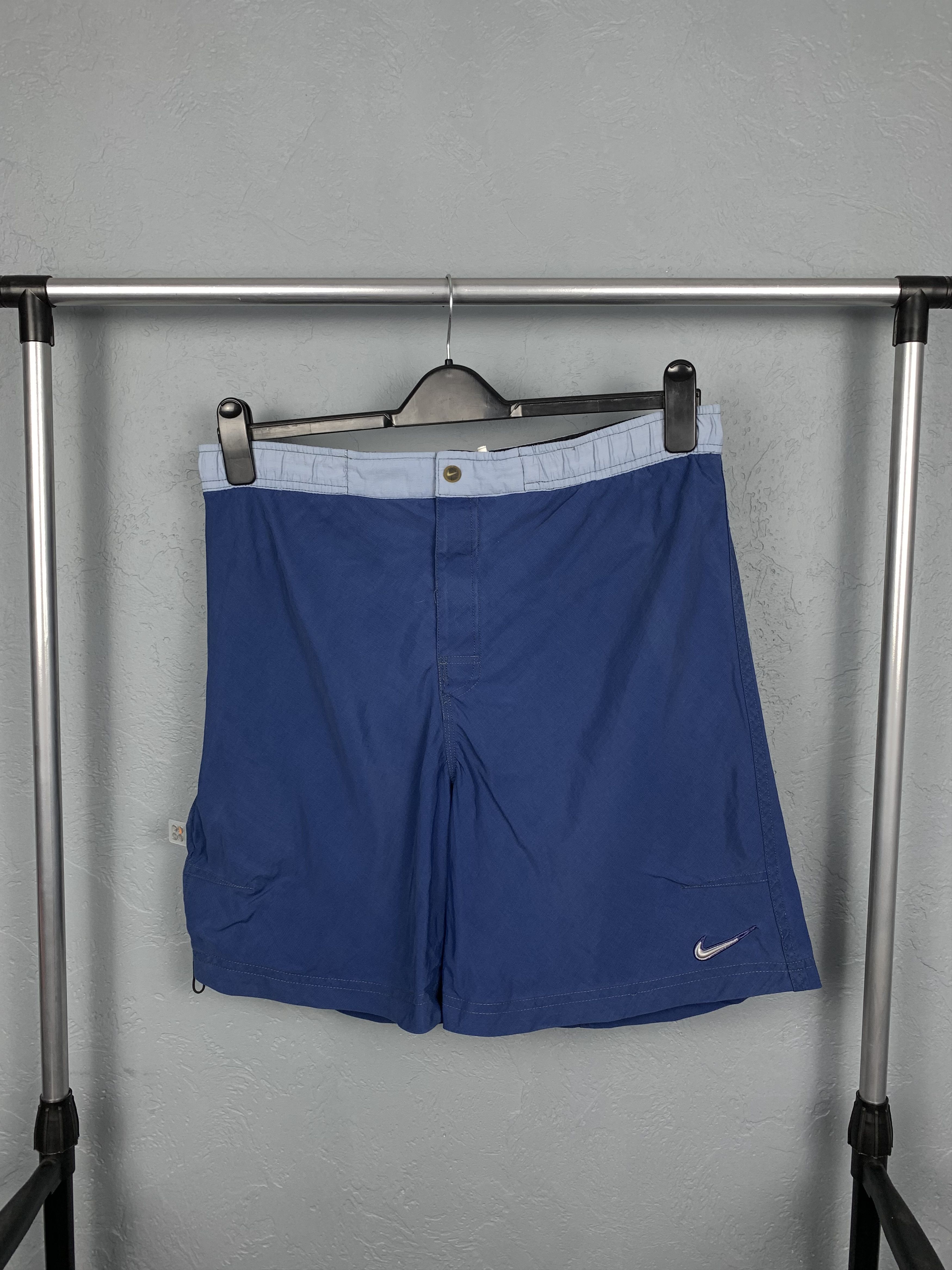 Nike Vintage Nike Mens Nylon Shorts Y2K Size US 34 / EU 50 - 1 Thumbnail