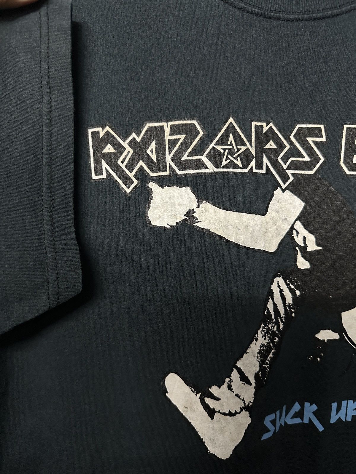 Band Tees Vintage Razors Edge Suck Up To It Acdc Faded Tee Size US XL / EU 56 / 4 - 5 Thumbnail