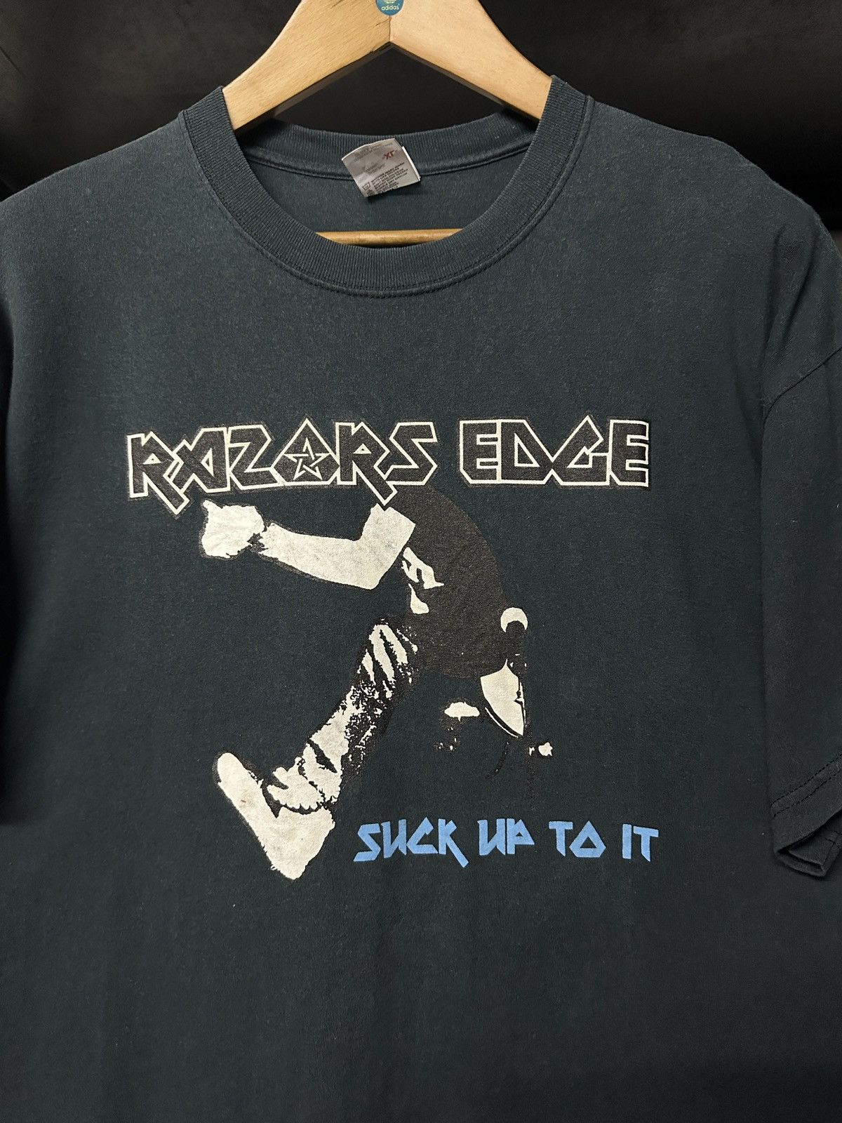Band Tees Vintage Razors Edge Suck Up To It Acdc Faded Tee Size US XL / EU 56 / 4 - 2 Thumbnail