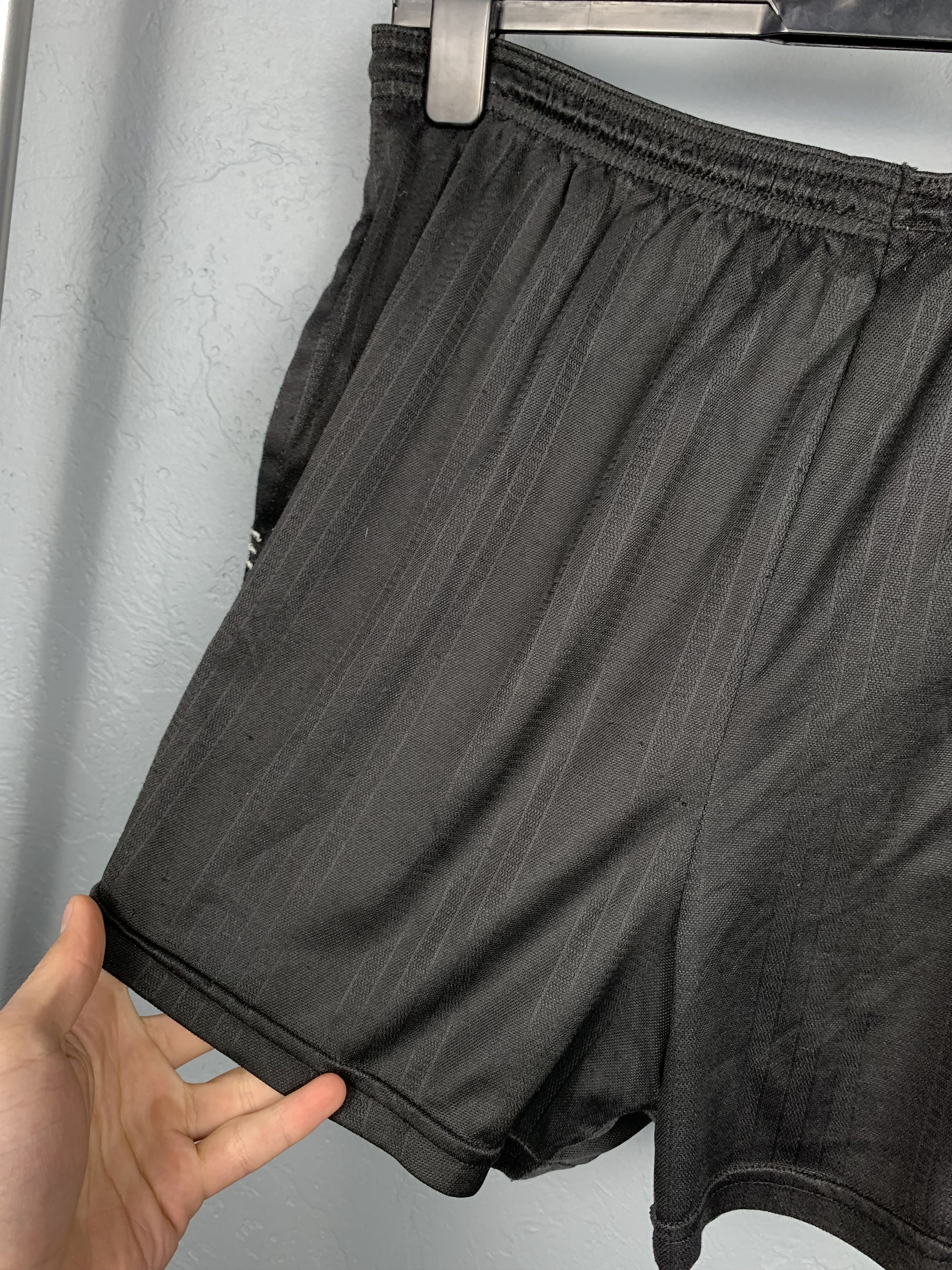Adidas × Vintage Adidas Equipment Vintage Mens Shorts Size US 36 / EU 52 - 4 Thumbnail
