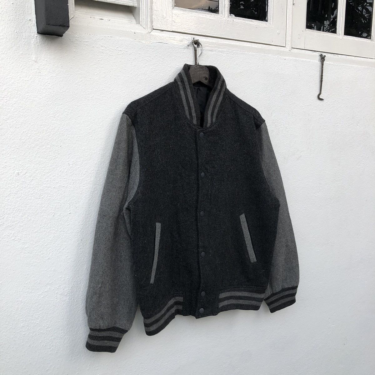 Japanese Brand VINTAGE VARSITT JACKET JAPANESE BRAND PLAIN Size US M / EU 48-50 / 2 - 2 Thumbnail