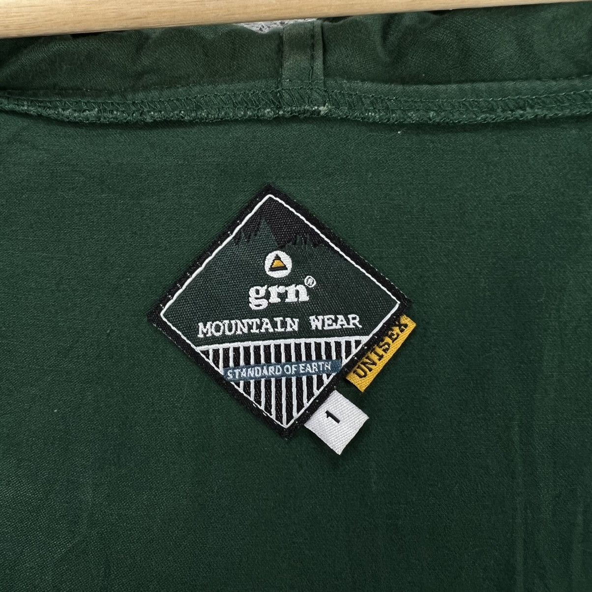 GRN VINTAGE SURVIVAL JACKET GRN MOUNTAIN WEAR STANDARD OF EARTH Size US S / EU 44-46 / 1 - 11 Thumbnail