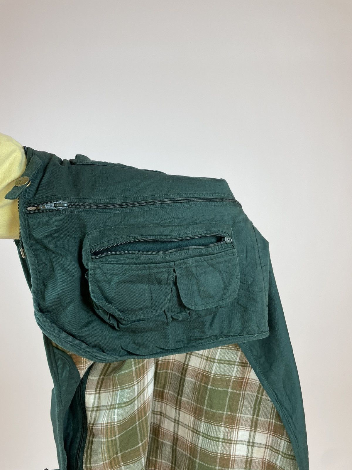 Vintage RIO BRAVO Vintage Cropped Vest Multi-pocket Mens size XL Size US XL / EU 56 / 4 - 11 Thumbnail