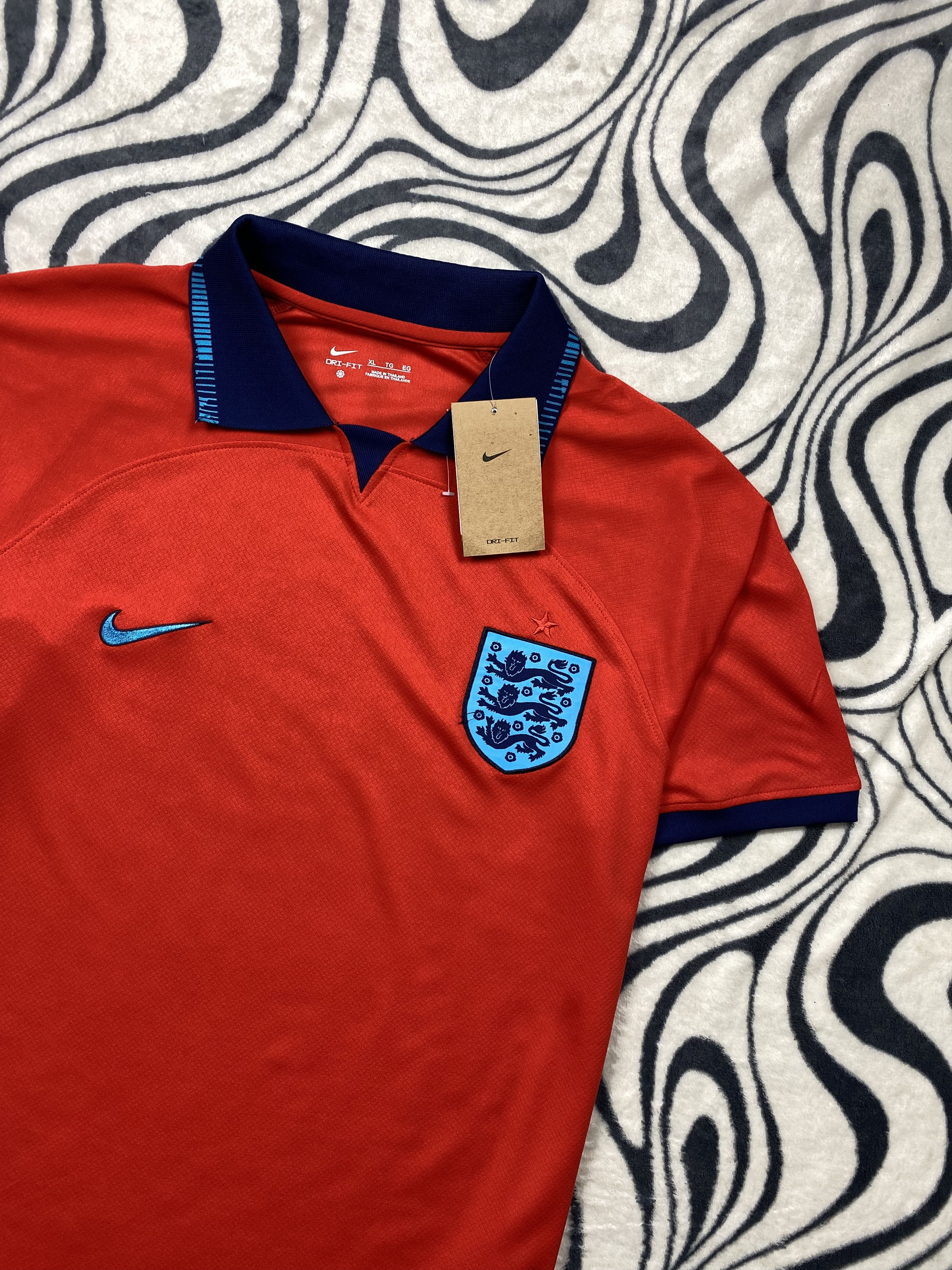 Nike × Vintage NEW Nike England Vintage Jersey T-Shirt Tee Polo Dri Fit Size US XL / EU 56 / 4 - 2 Thumbnail