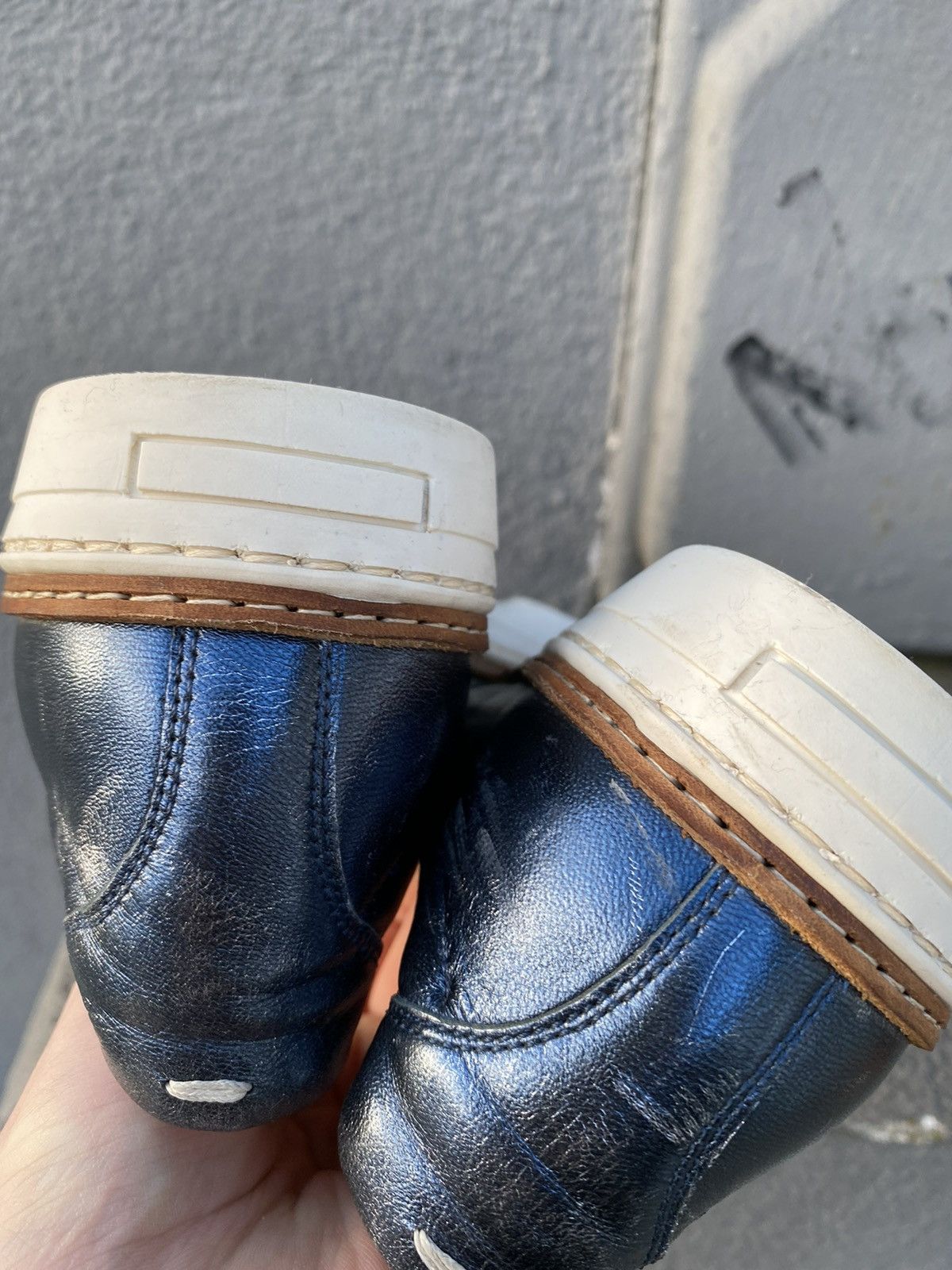 Maison Margiela MAISON MARGIELA MAISON MARGIELA BLUE SILVER SLIP-ON SNEAKE Size US 7.5 / EU 40-41 - 14 Thumbnail