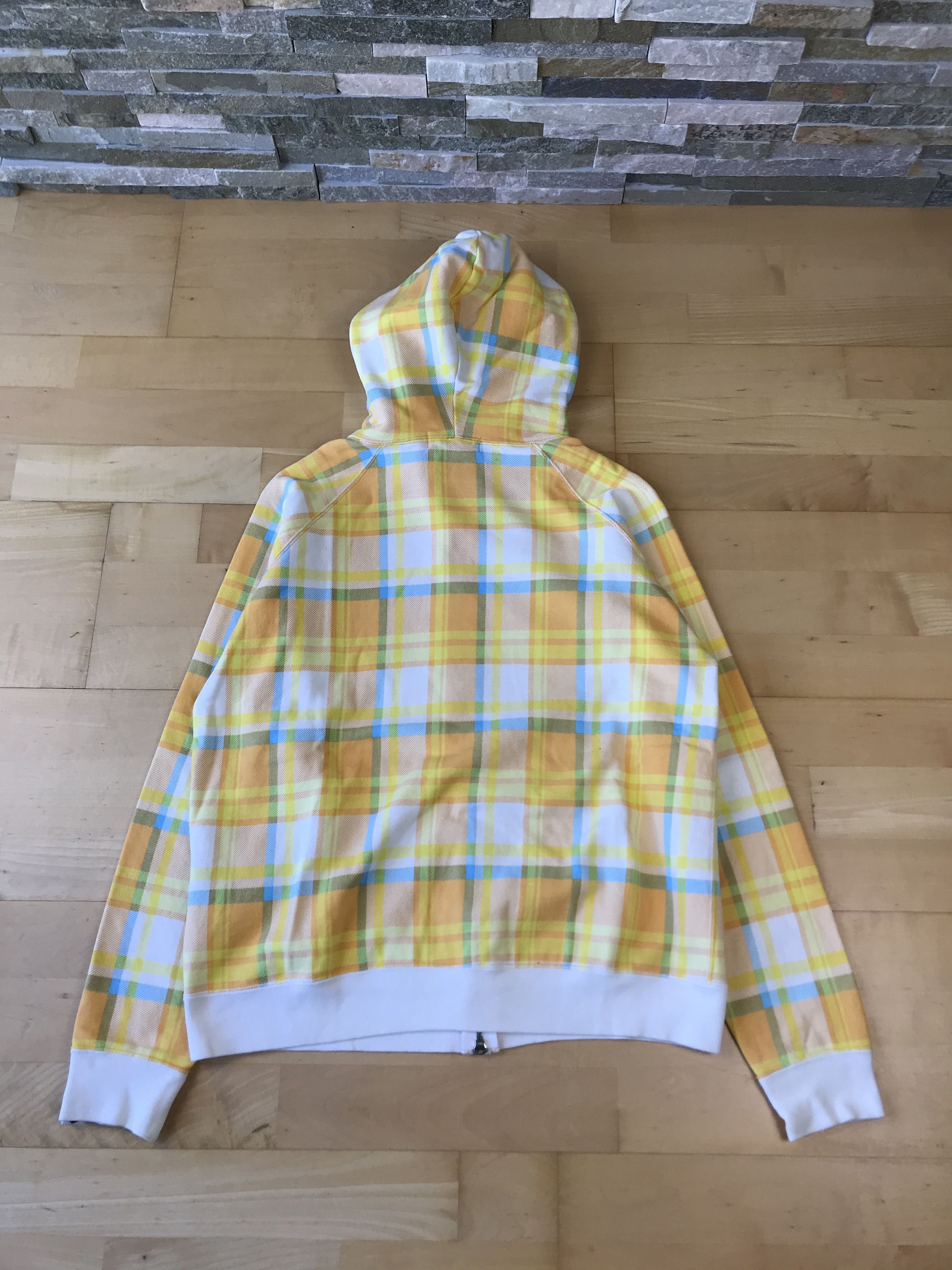 Bape Bape Yellow Check Pattern Fullzip Size US S / EU 44-46 / 1 - 7 Thumbnail