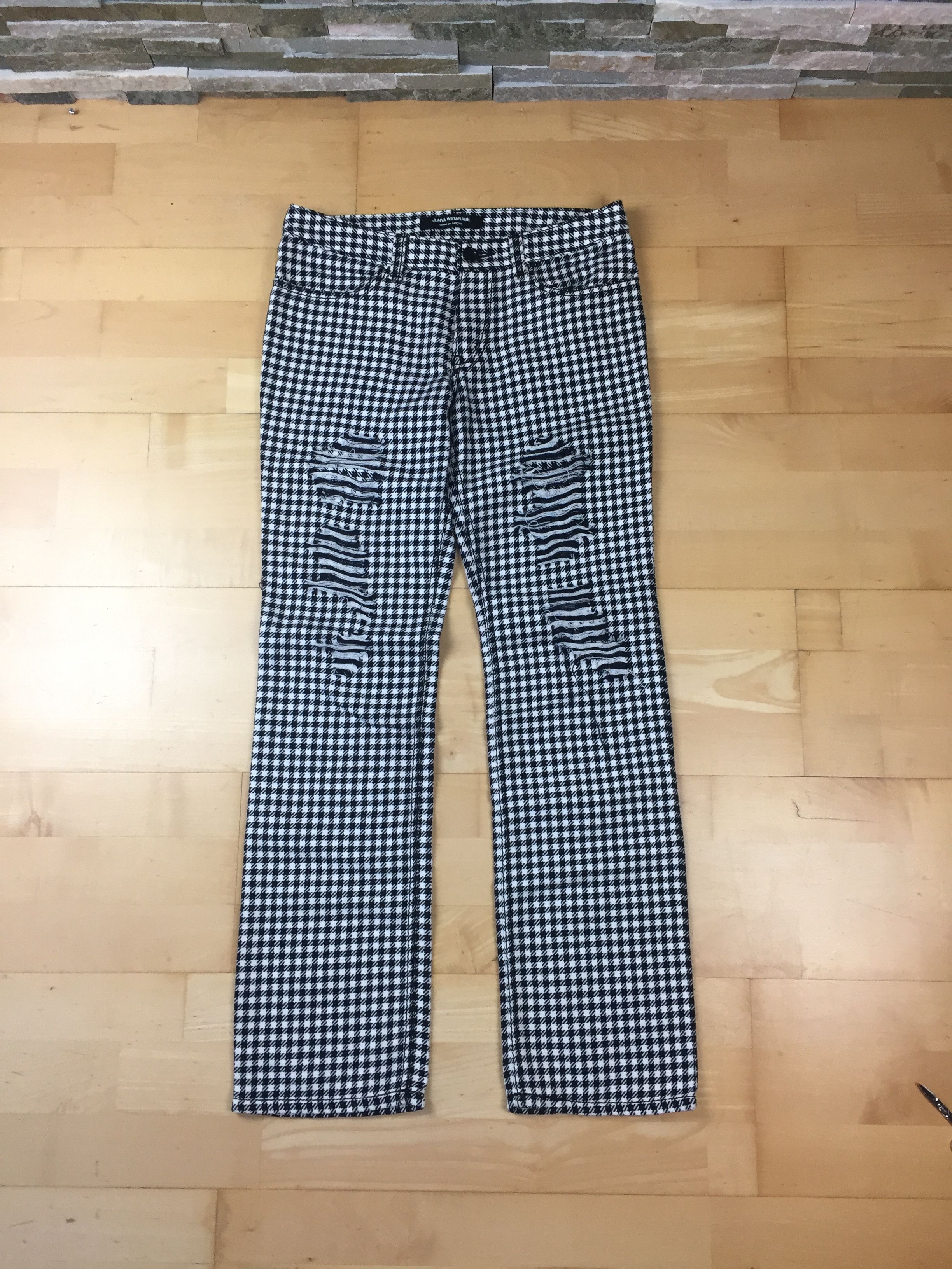 Comme des Garcons Comme des Garcons Damage Repair Pants Size US 30 / EU 46 - 1 Thumbnail