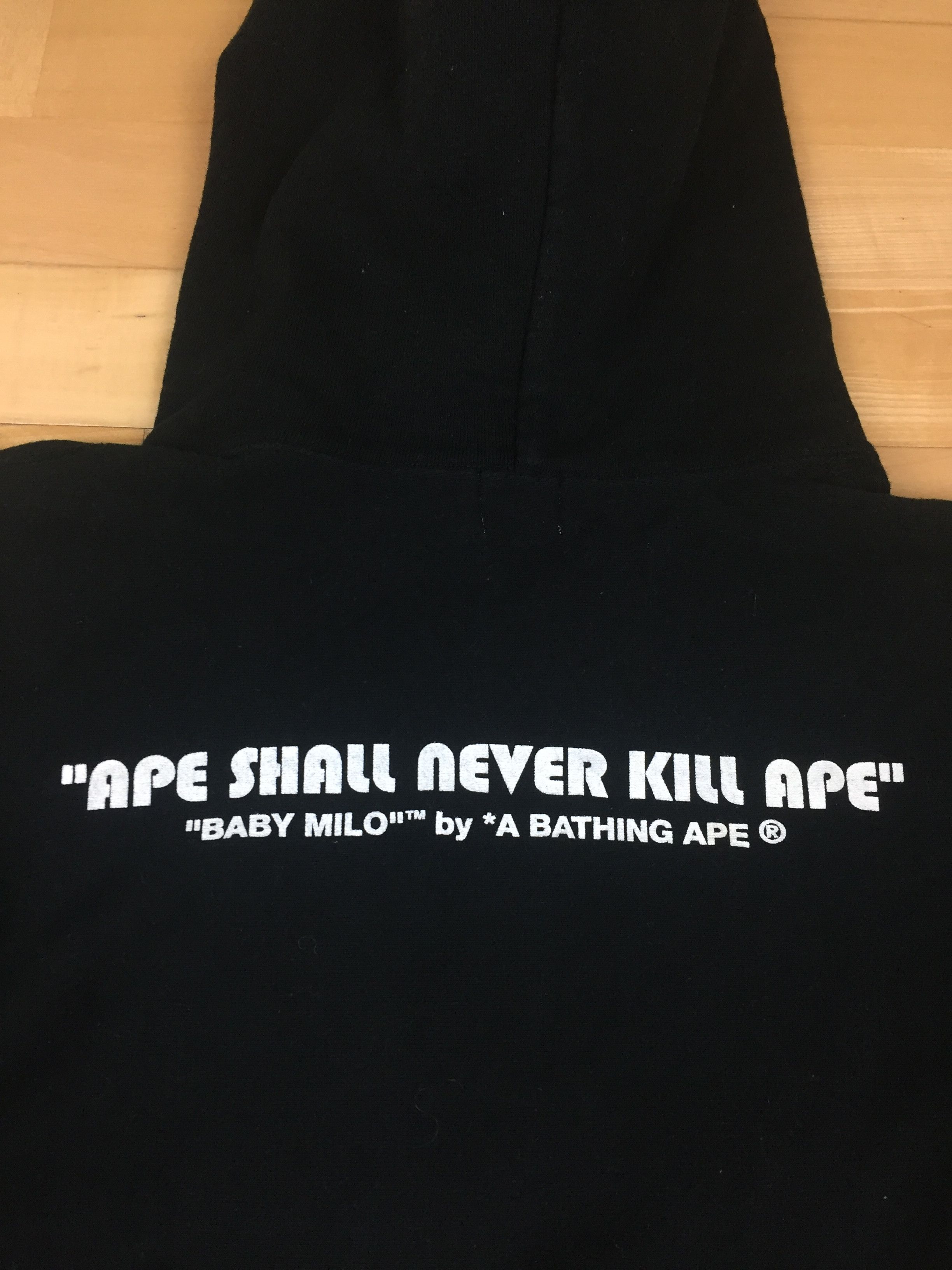 Band Tees Bape Army Print Hoodie Size US S / EU 44-46 / 1 - 8 Thumbnail