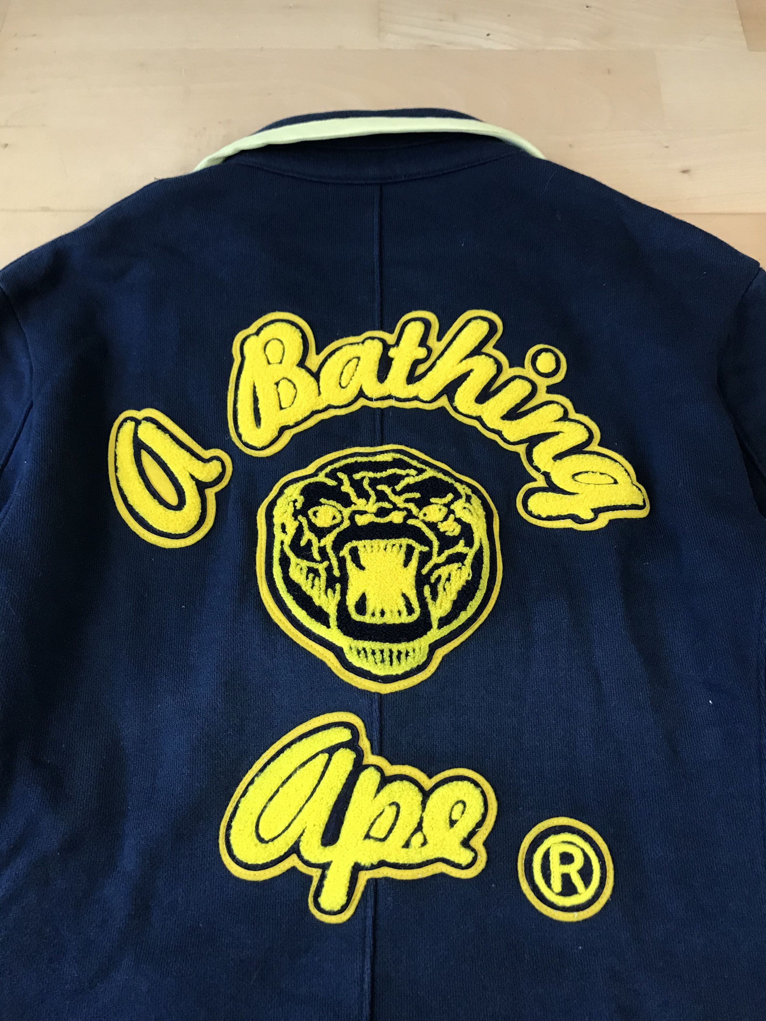 Bape Bape Tuxedo Emboidered Tiger Back Size US S / EU 44-46 / 1 - 8 Thumbnail