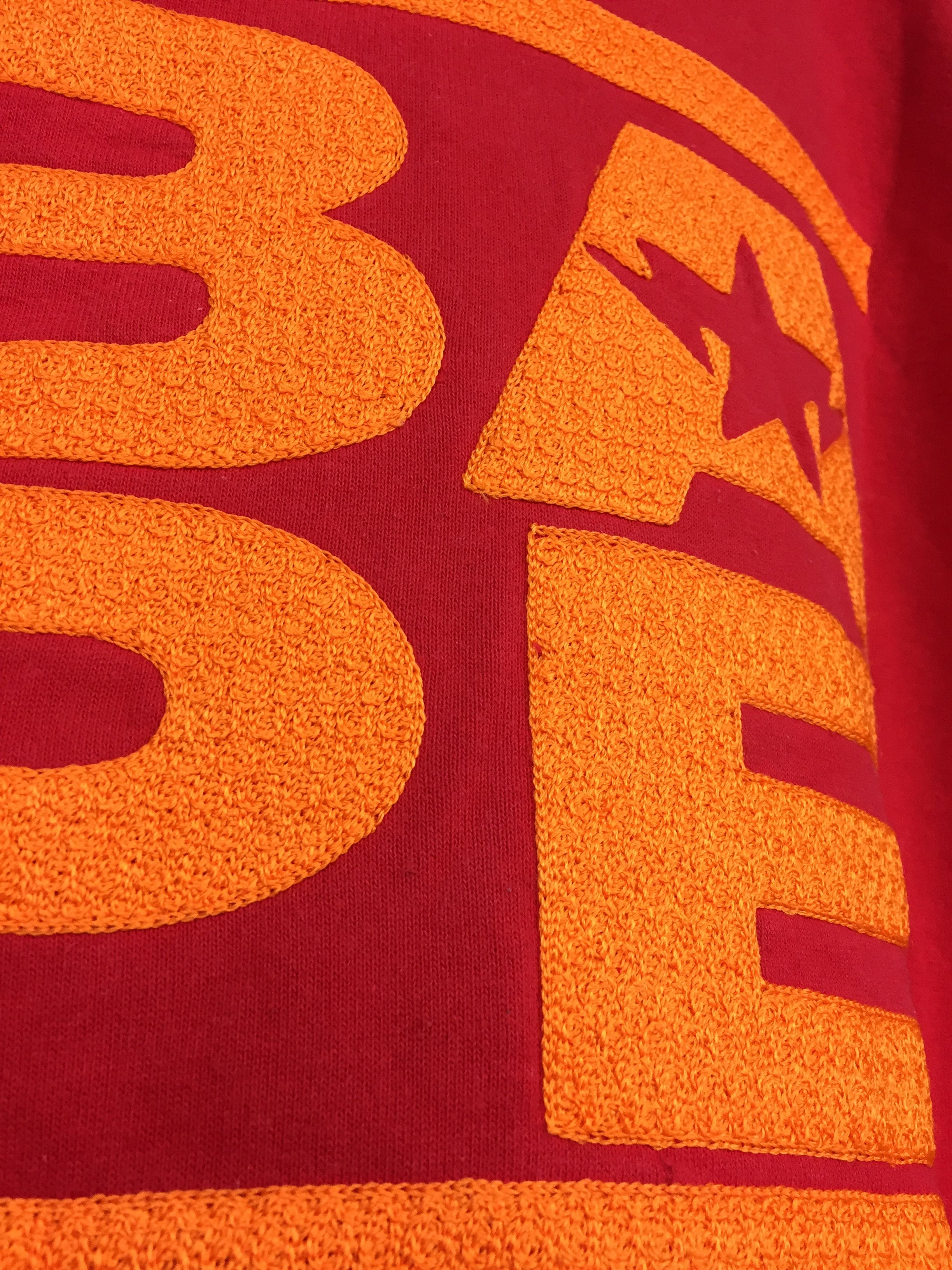Bape Bape Back Logo red Sweater Size US L / EU 52-54 / 3 - 4 Thumbnail
