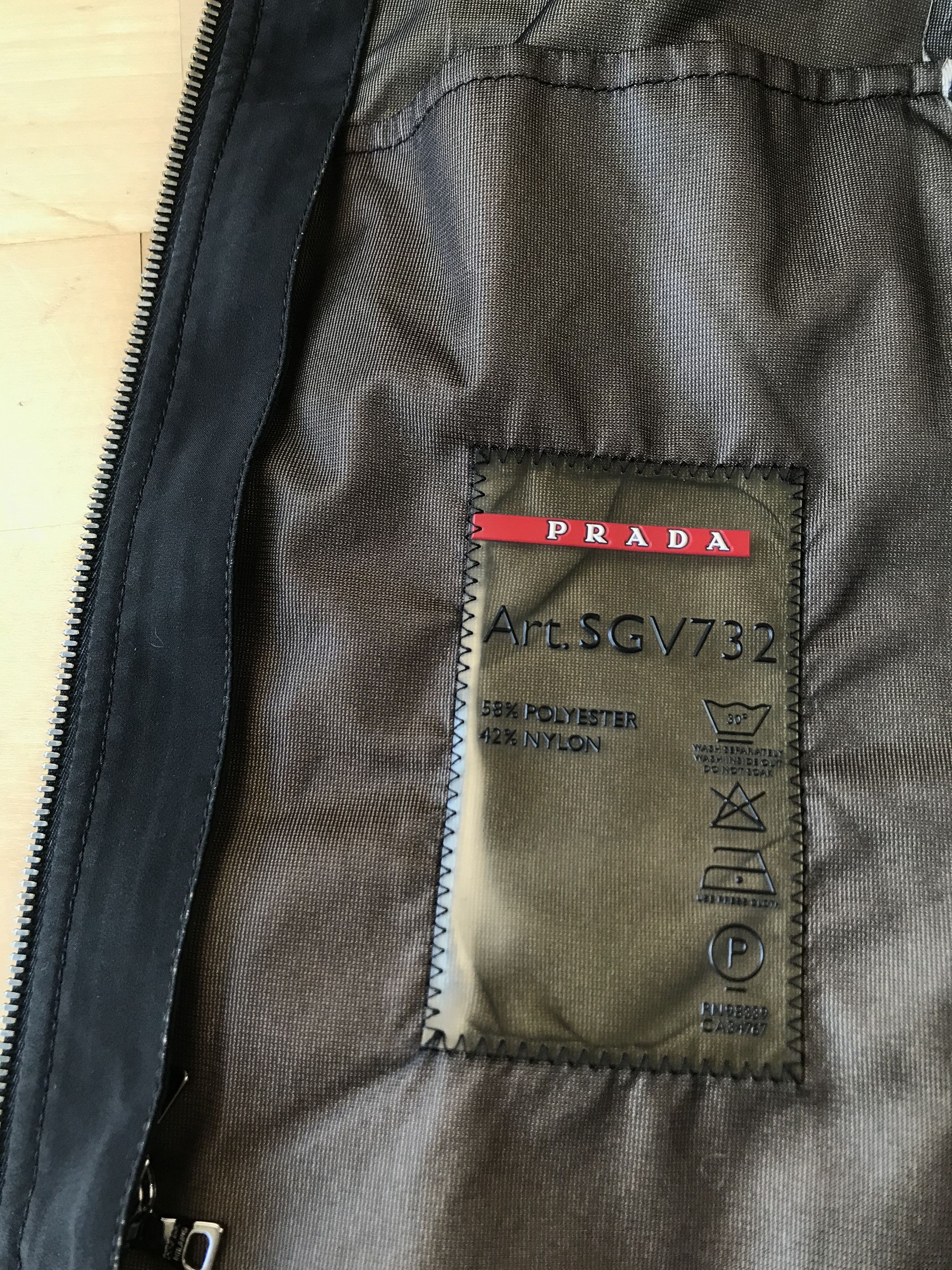 Prada Prada Vintage Nylon Medium Coat Size US M / EU 48-50 / 2 - 4 Thumbnail