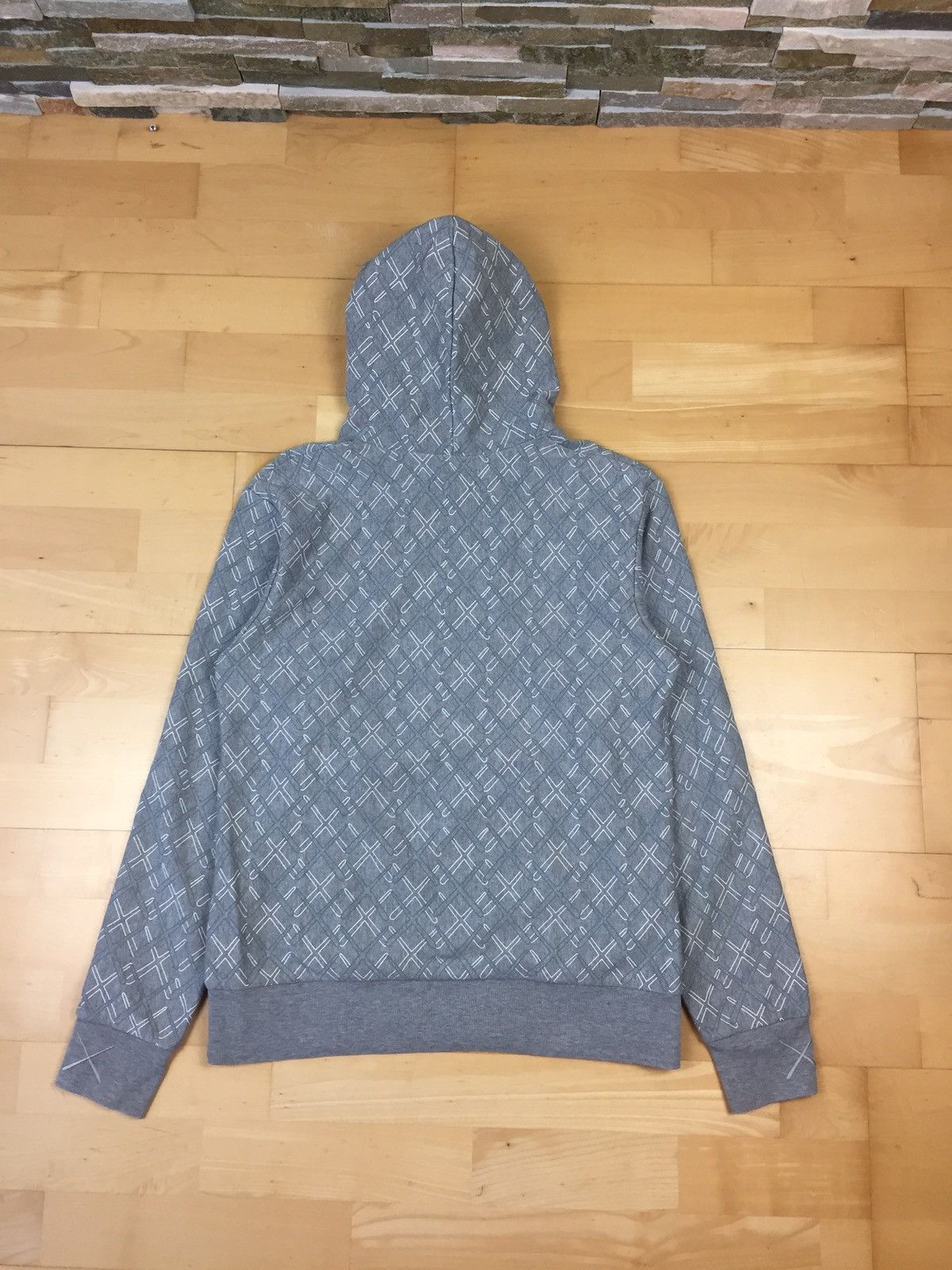 Kaws Kaws X Original Fake all over Print Hoodie Size US S / EU 44-46 / 1 - 7 Thumbnail
