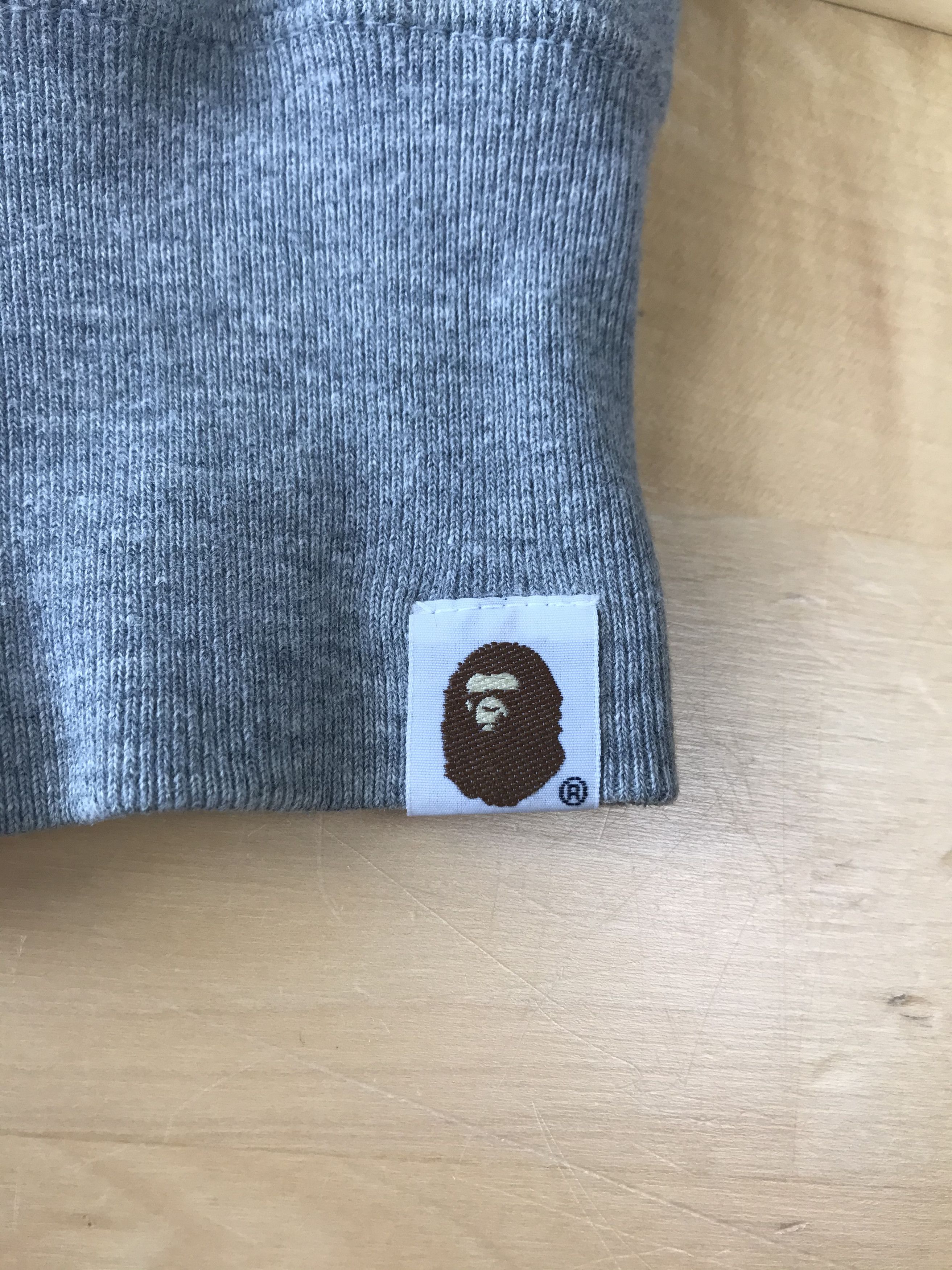 Bape Bape A Bathing Ape Spray Logo Size US S / EU 44-46 / 1 - 3 Thumbnail