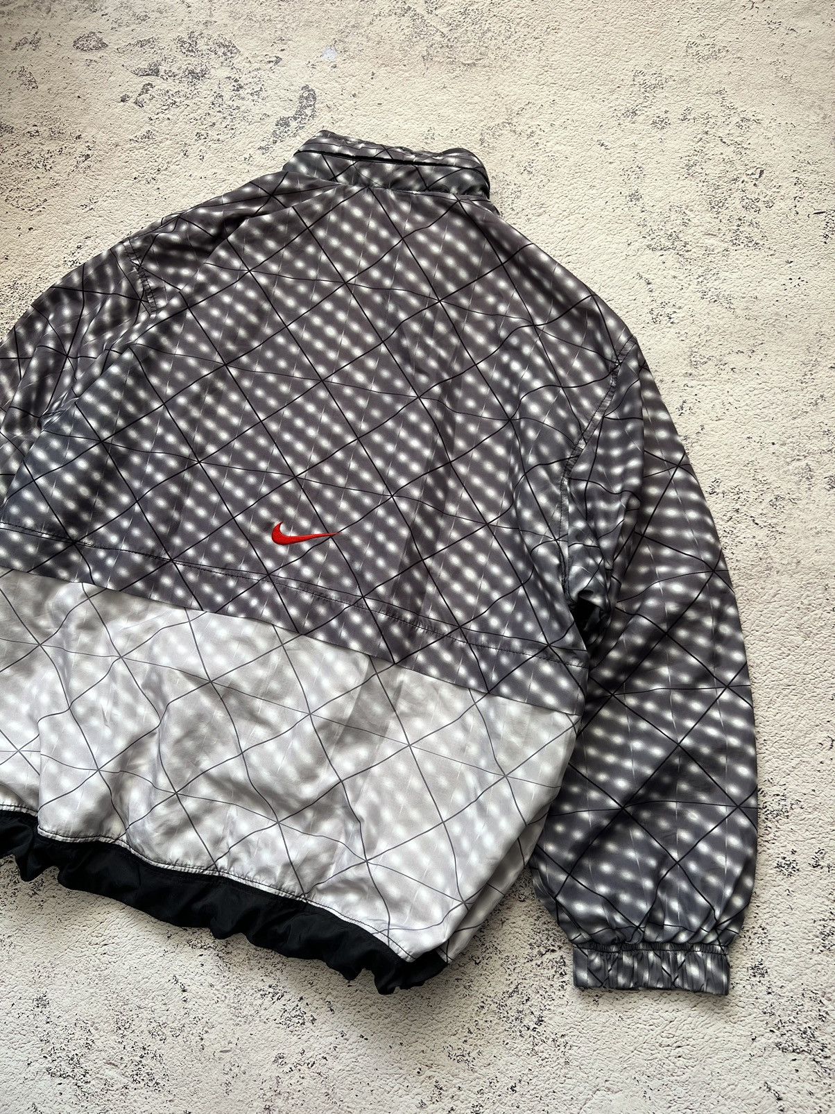Nike × Vintage Rare Vintage Nike Jacket 90s Size US L / EU 52-54 / 3 - 13 Thumbnail