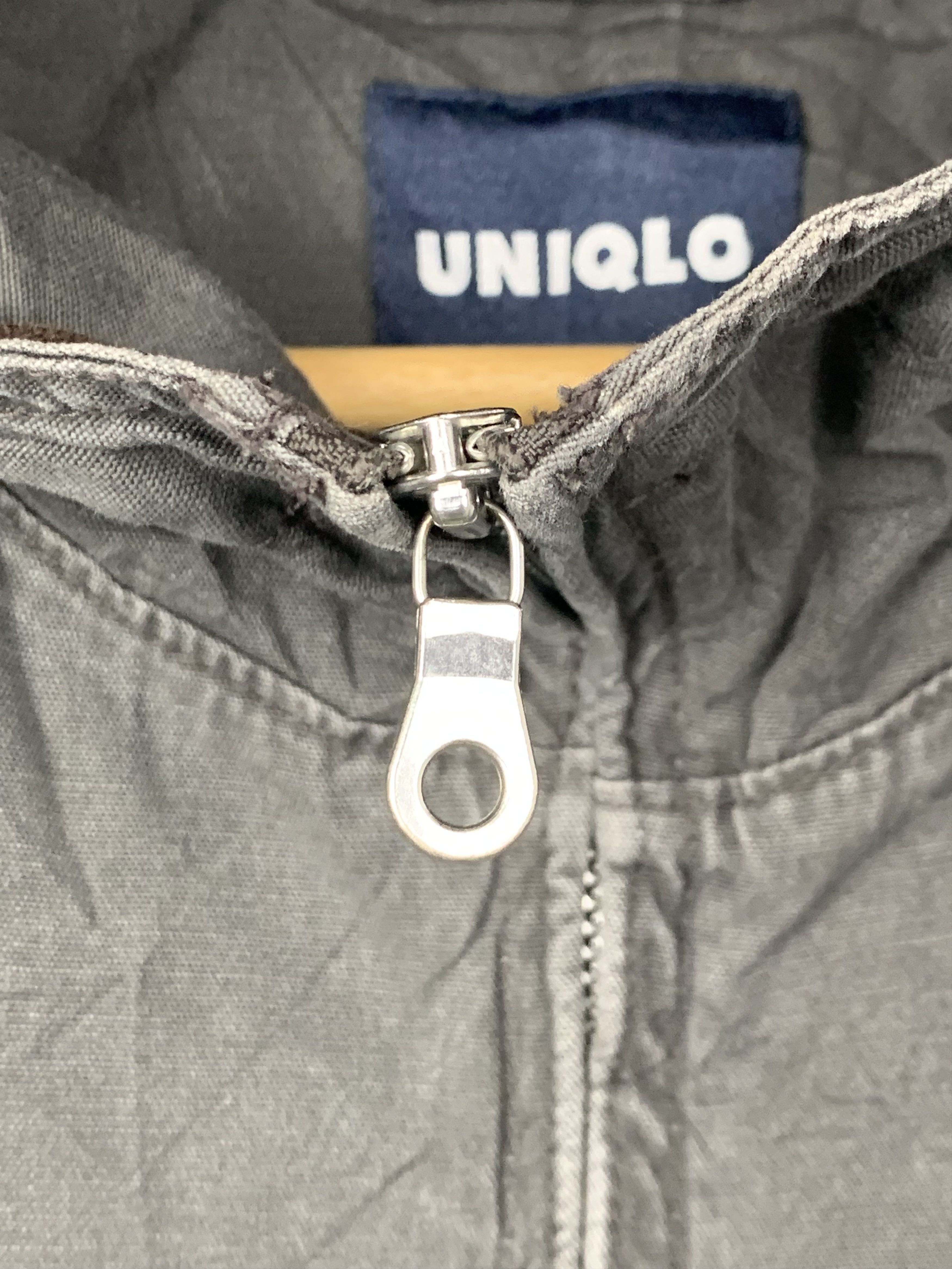 Japanese Brand × Uniqlo × Vintage Vintage UNIQLO Khaki Zip Up Hoodie Jacket Size US M / EU 48-50 / 2 - 6 Thumbnail