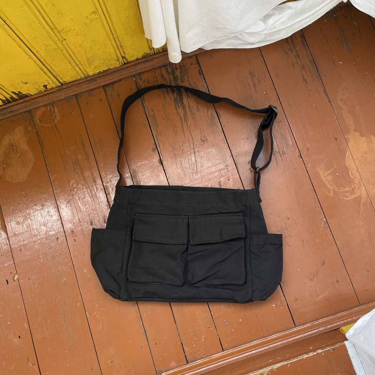 Japanese Brand Distressed Japanese crossbody bag Size ONE SIZE - 5 Thumbnail