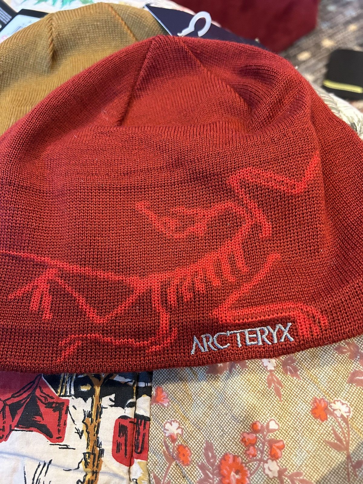 Arc'teryx Arc’teryx Bird Head Toque Beanie (Cardinal Red) Size ONE SIZE - 4 Thumbnail