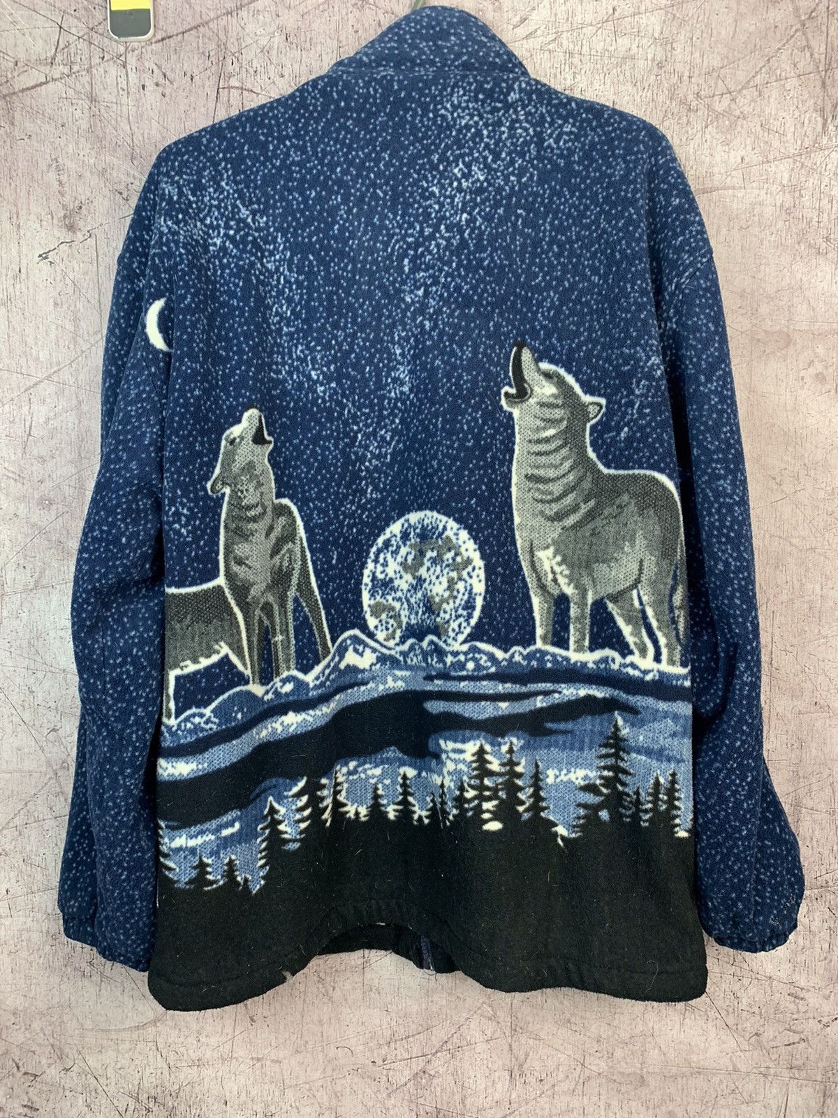 Vintage Vintage Printed Fleece Wolf Fleece Jacket Size US L / EU 52-54 / 3 - 11 Thumbnail