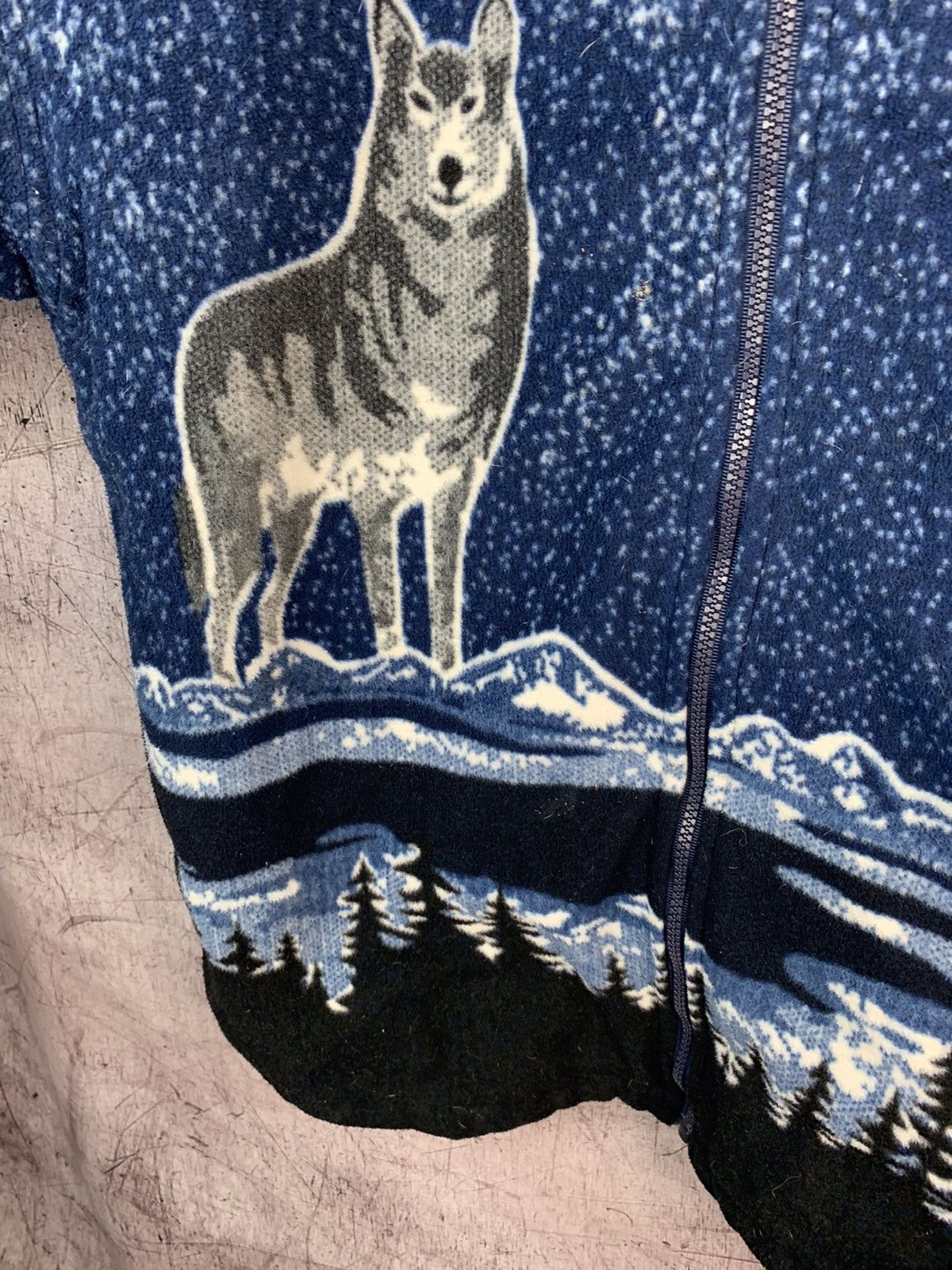 Vintage Vintage Printed Fleece Wolf Fleece Jacket Size US L / EU 52-54 / 3 - 5 Thumbnail