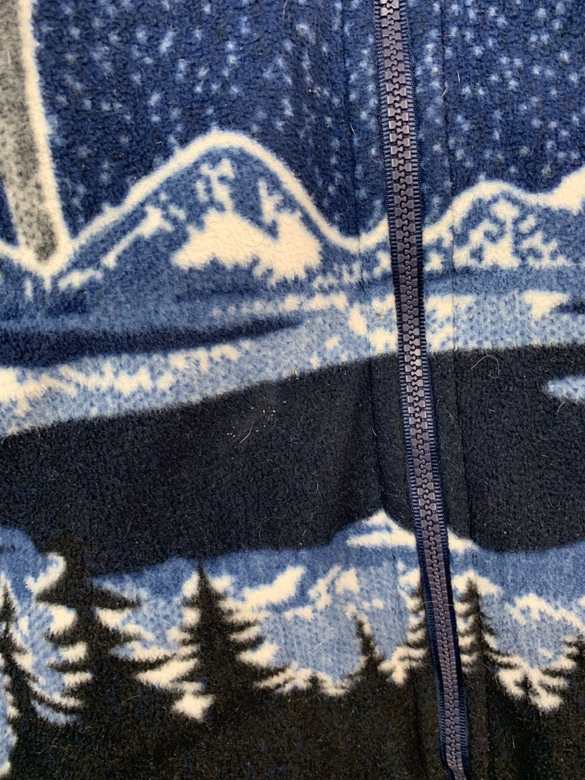 Vintage Vintage Printed Fleece Wolf Fleece Jacket Size US L / EU 52-54 / 3 - 7 Thumbnail