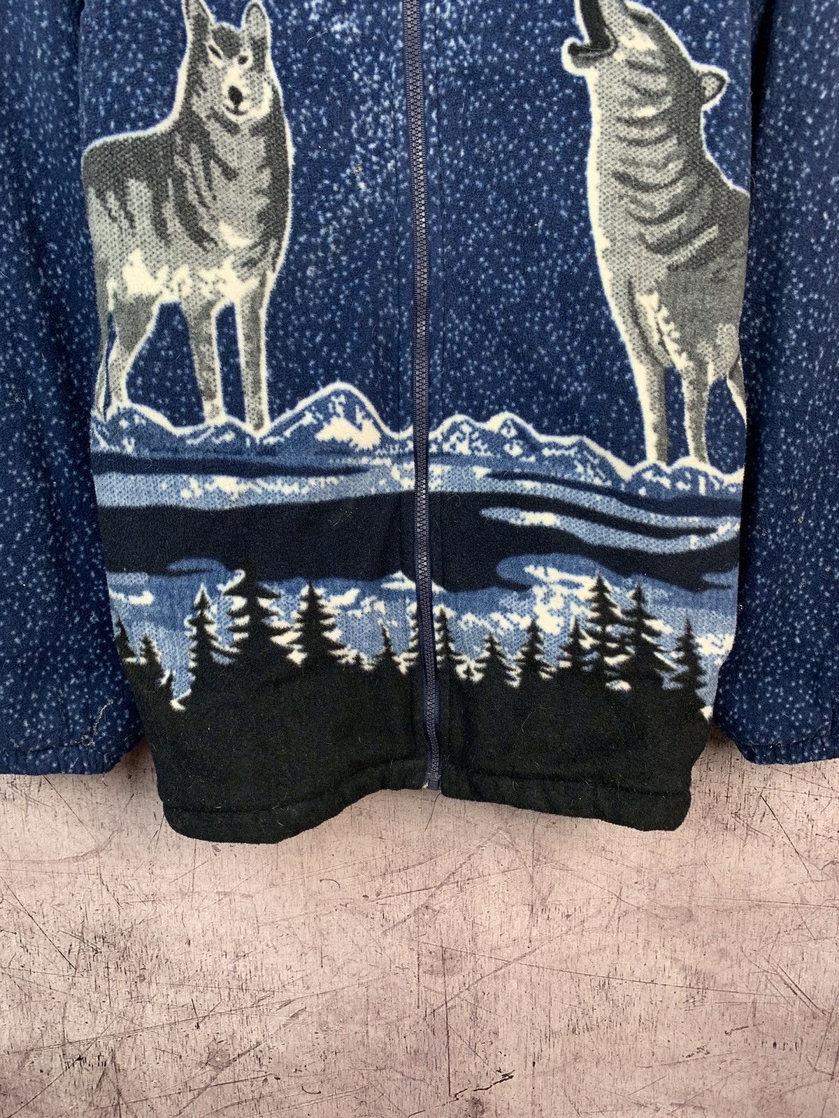 Vintage Vintage Printed Fleece Wolf Fleece Jacket Size US L / EU 52-54 / 3 - 3 Thumbnail