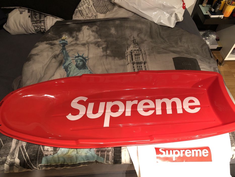 Supreme sled 2024