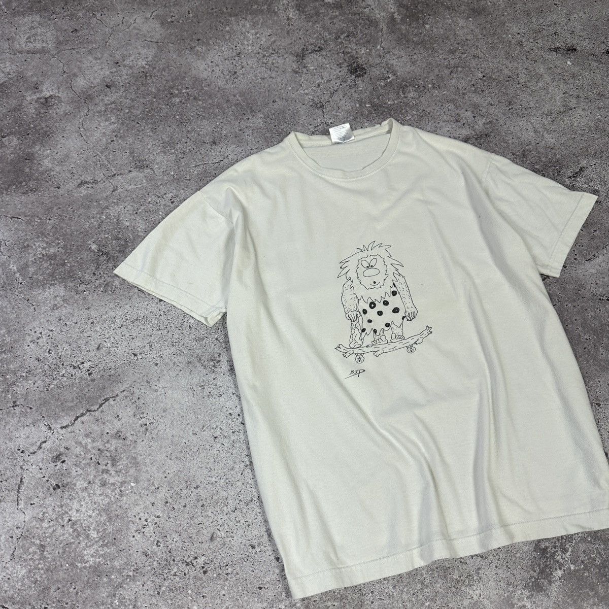 Vintage Vintage 90s BSP Flintstone Neanderthal on skate tee y2k sk8 Size US M / EU 48-50 / 2 - 3 Thumbnail