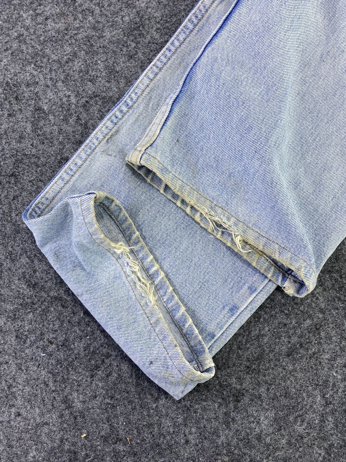 Levi's 90s Vintage Levis 607 Distress Blue Wash Jeans- J785 Size US 30 / EU 46 - 8 Thumbnail