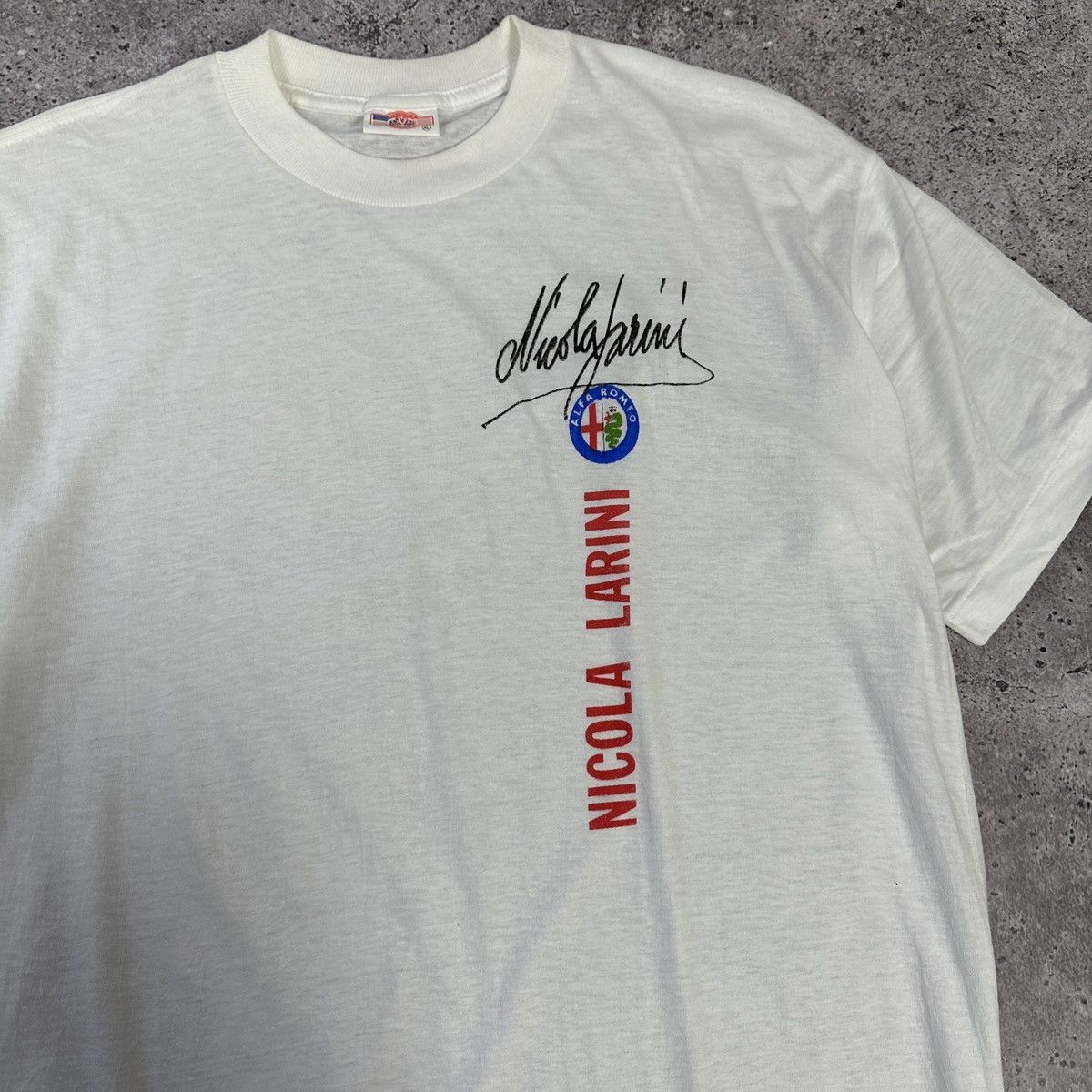 Vintage Vintage 90s racing Nicola Larini Alpha Romeo Formula 1 tee Size US XL / EU 56 / 4 - 5 Thumbnail