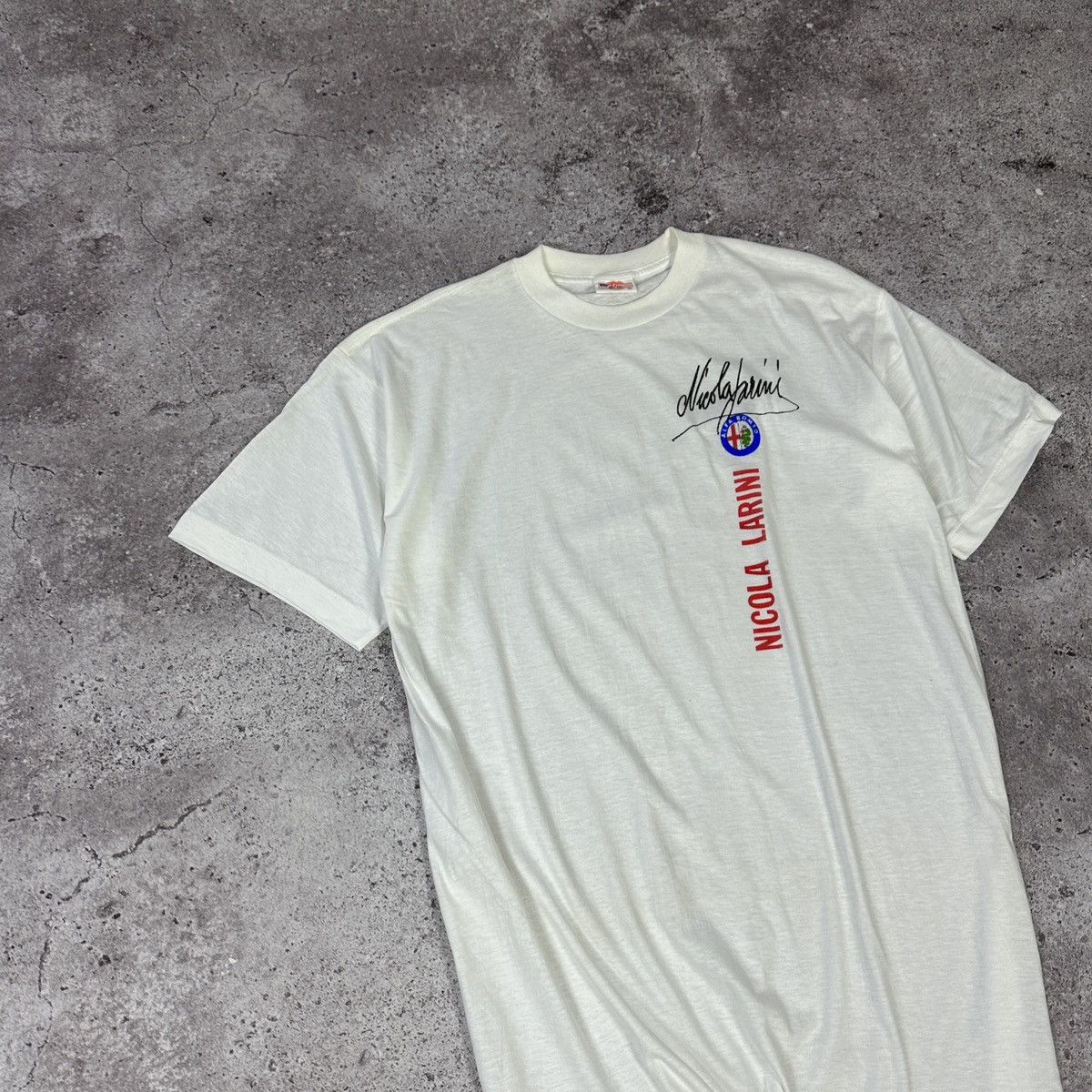 Vintage Vintage 90s racing Nicola Larini Alpha Romeo Formula 1 tee Size US XL / EU 56 / 4 - 3 Thumbnail
